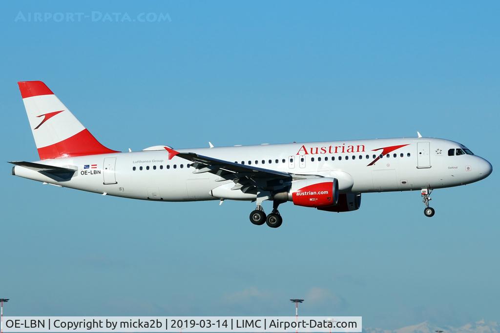 OE-LBN, 1997 Airbus A320-214 C/N 768, Landing