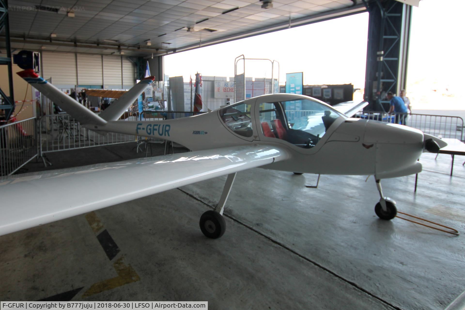 F-GFUR, Robin ATL C/N 80, at Nancy Airshow
