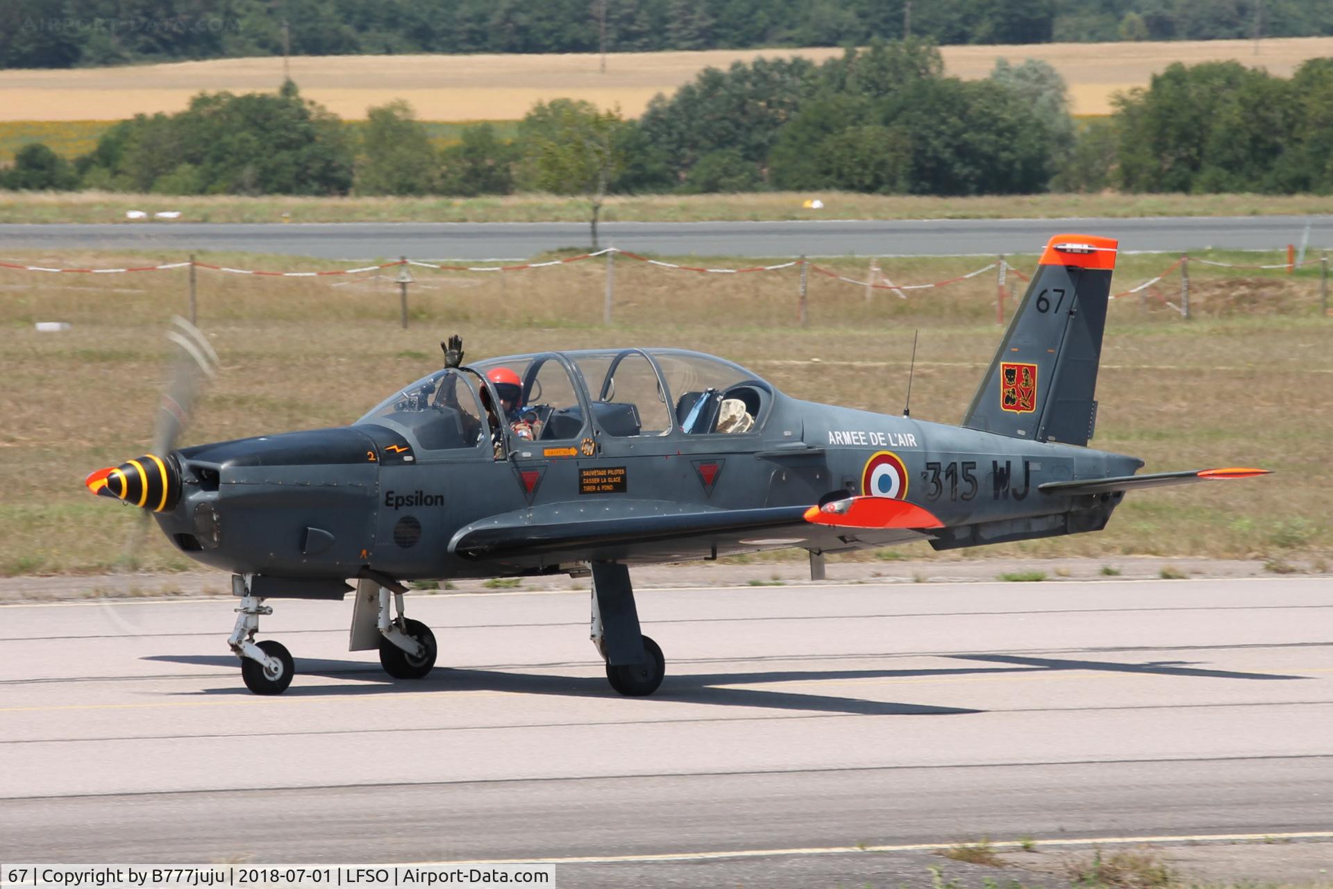 67, Socata TB-30 Epsilon C/N 67, at Nancy Airshow