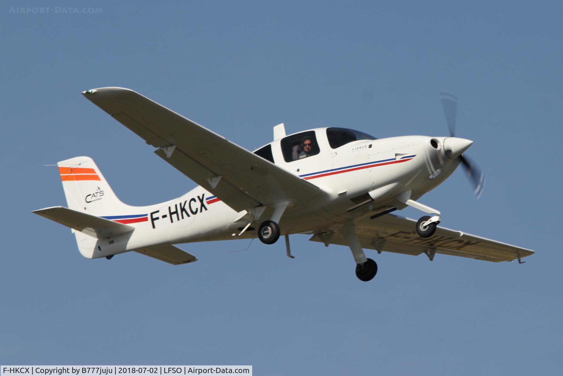 F-HKCX, 2012 Cirrus SR20 C/N 2215, at Nancy Airshow