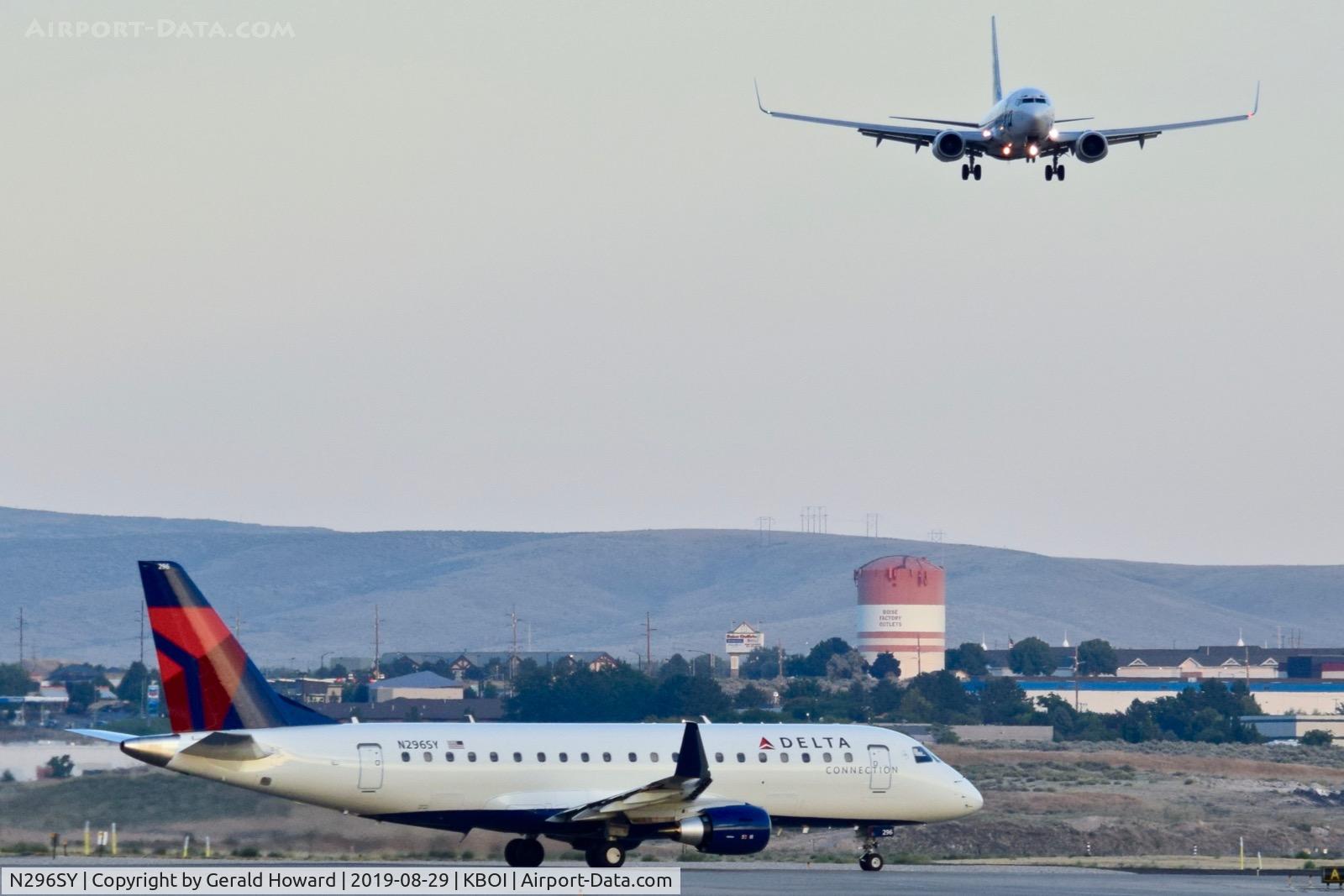 N296SY, 2019 Embraer 175LR (ERJ-170-200LR) C/N 17000797, Waiting on Alpha for landing traffic.