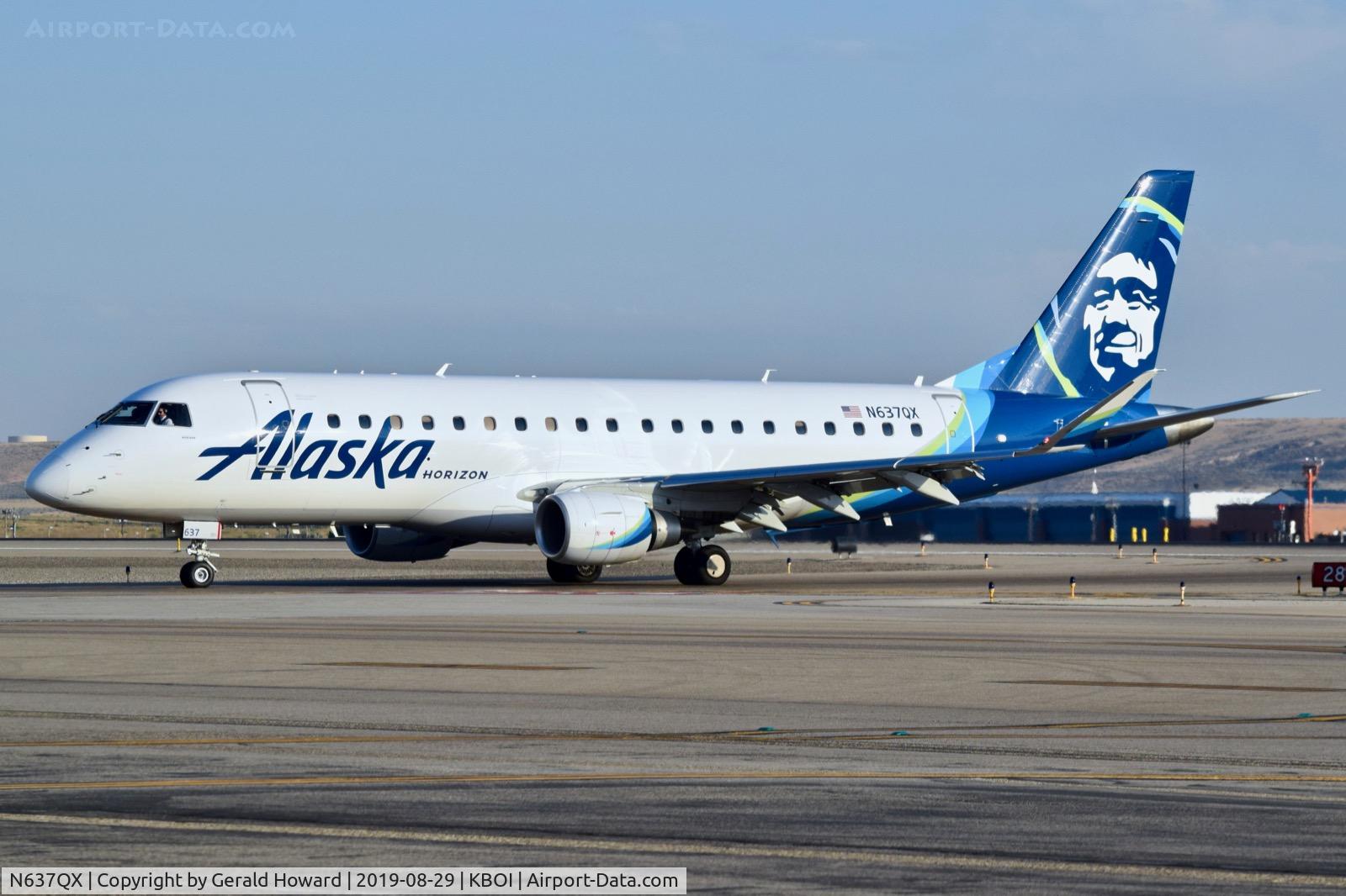 N637QX, 2018 Embraer 175LR (ERJ-170-200LR) C/N 17000755, Taxiing to the gate.