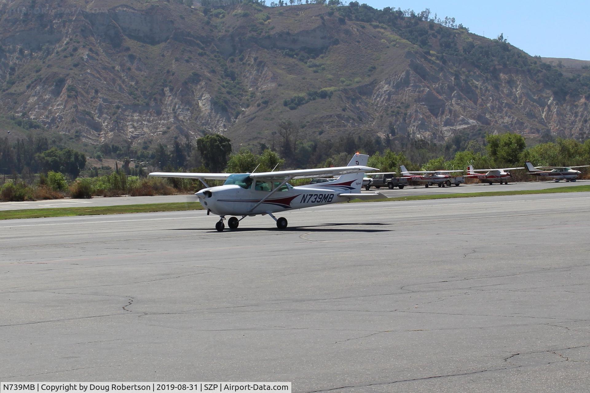 N739MB, 1978 Cessna 172N C/N 17270641, 1978 Cessna 172N SKYHAWK, Lycoming O-360-H2AD 160 Hp, taxi back
