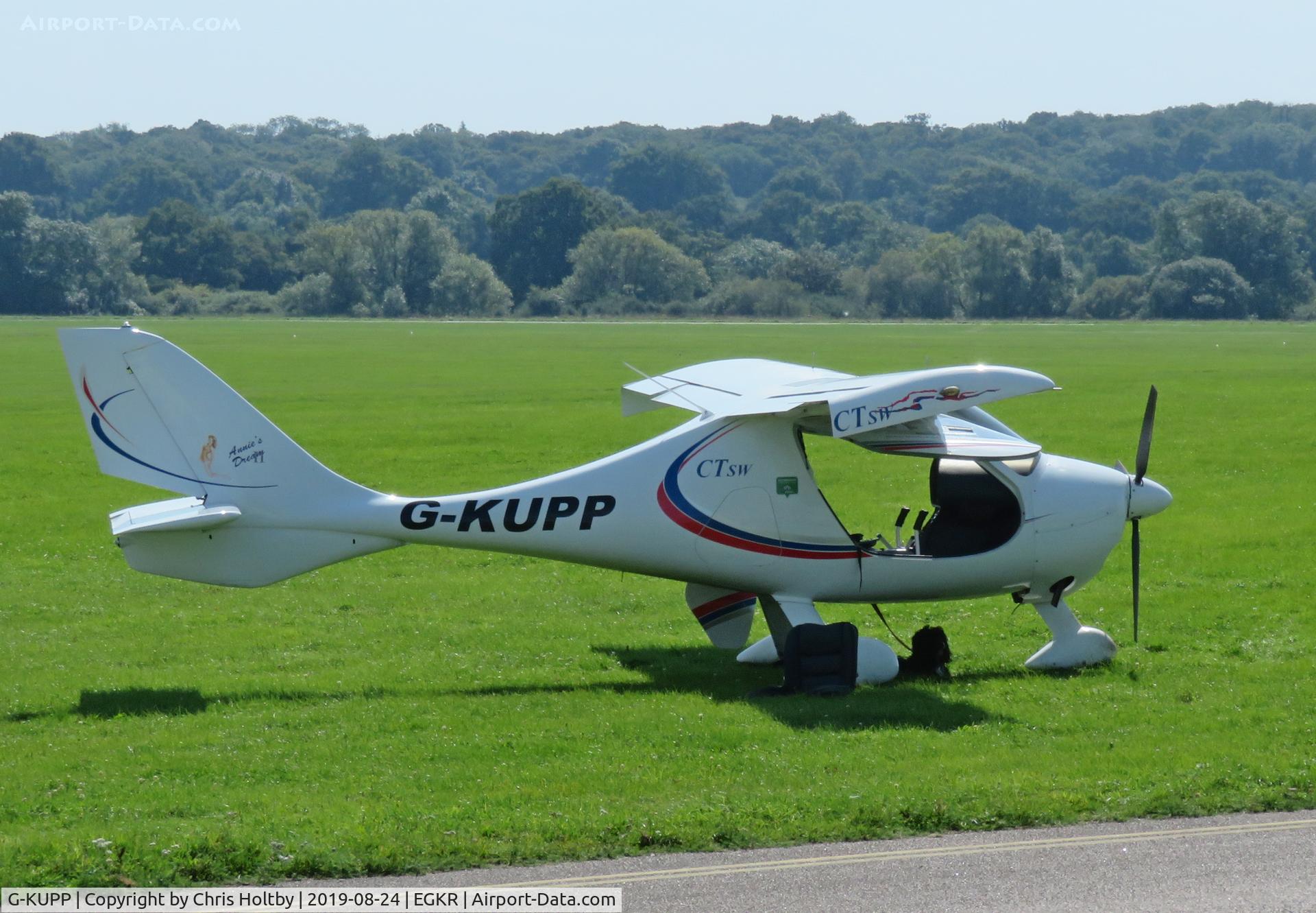 G-KUPP, 2006 Flight Design CTSW C/N 8227, Redhill resident microlight