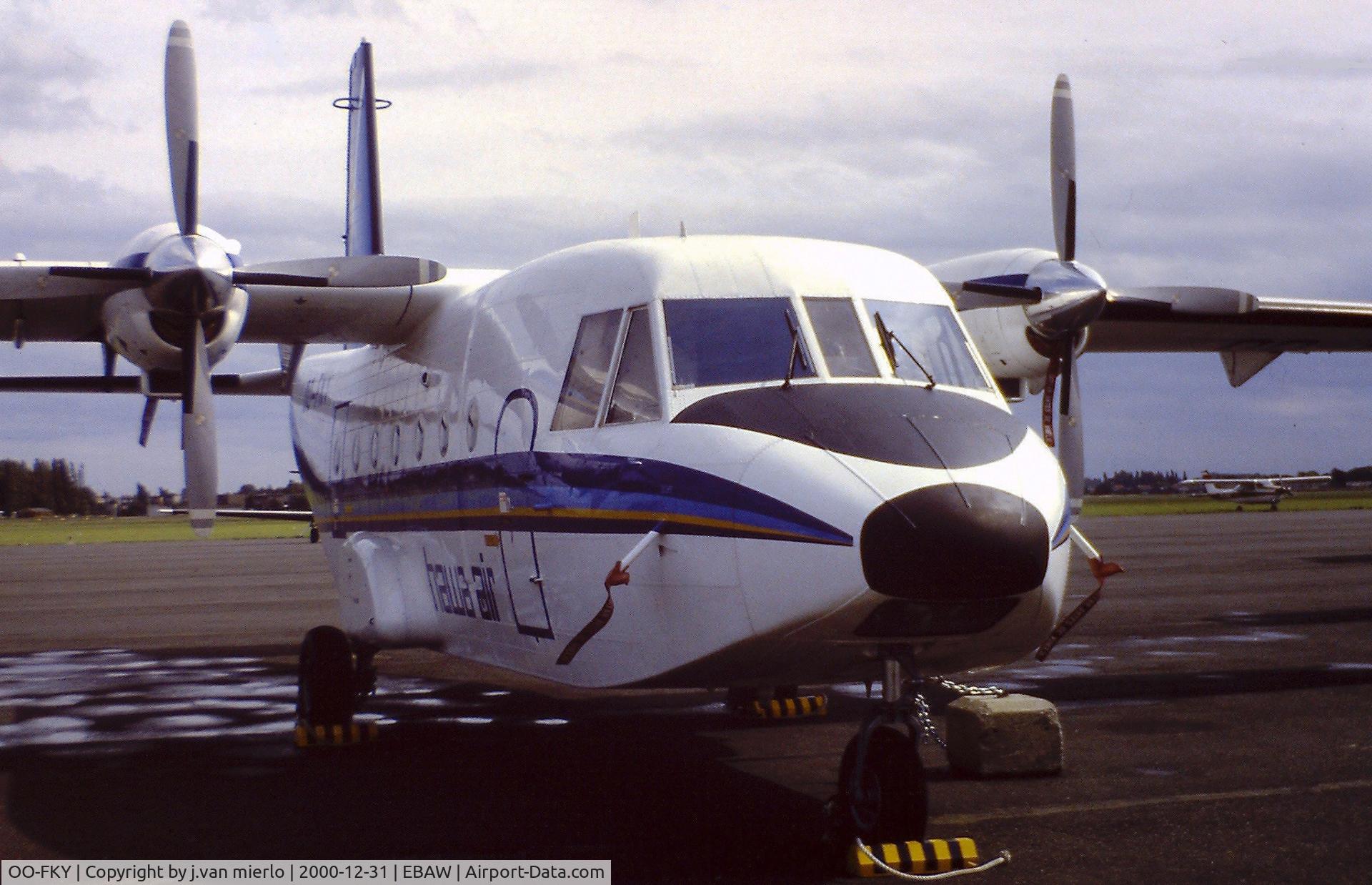 OO-FKY, 1983 CASA C-212-200 Aviocar C/N 291, Chained