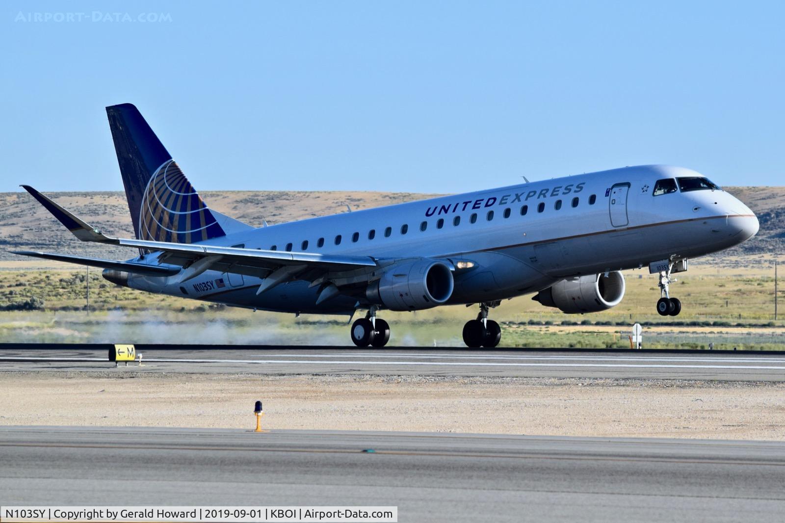 N103SY, 2014 Embraer 175LR (ERJ-170-200LR) C/N 17000390, Landing RWY 10L.