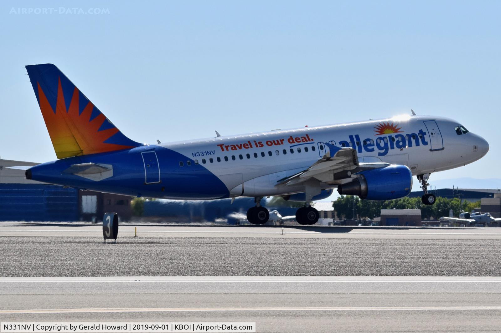 N331NV, 2005 Airbus A319-112 C/N 2625, Take off from RWY 28R.