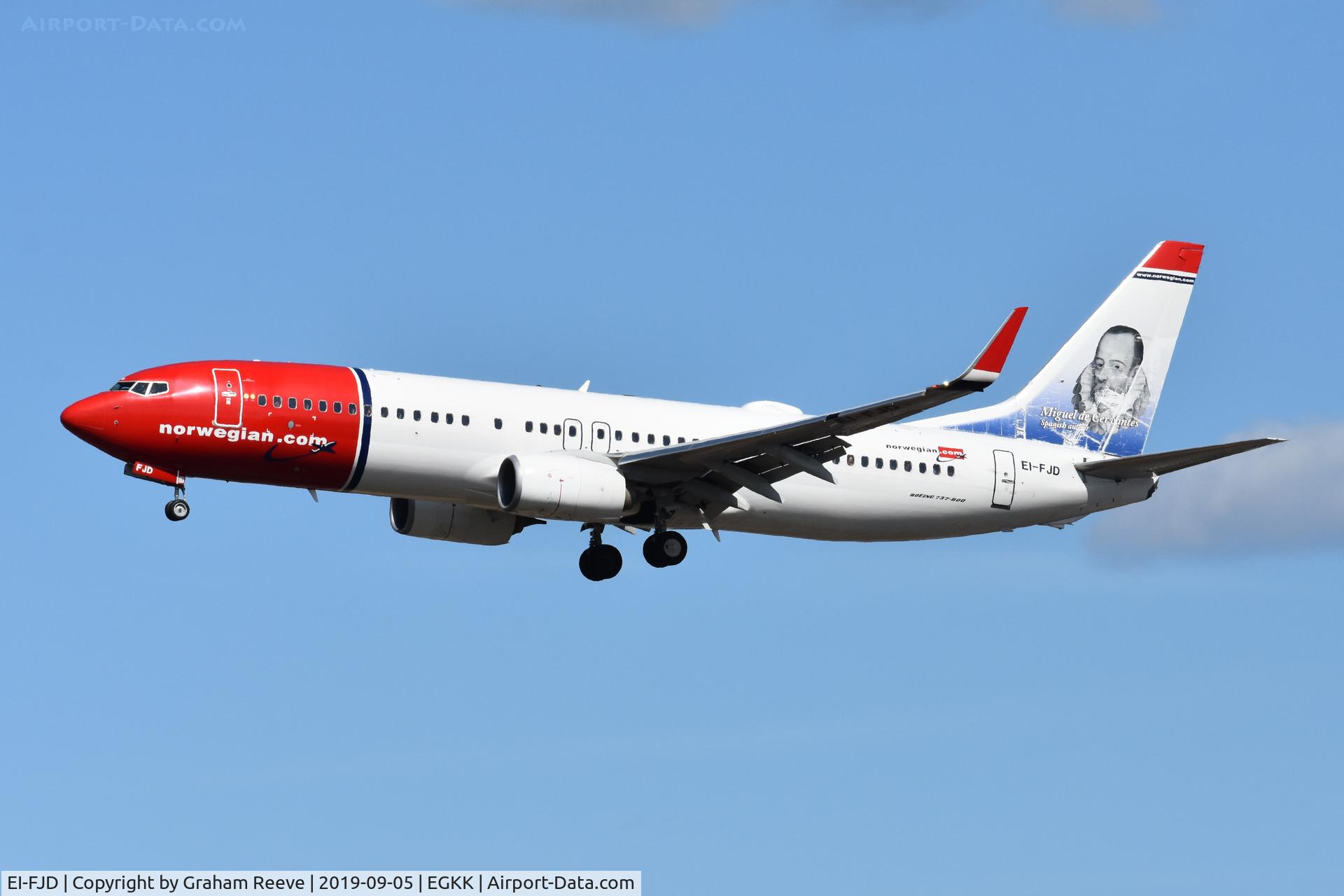 EI-FJD, 2015 Boeing 737-8JP C/N 41143, Landing at Gatwick.