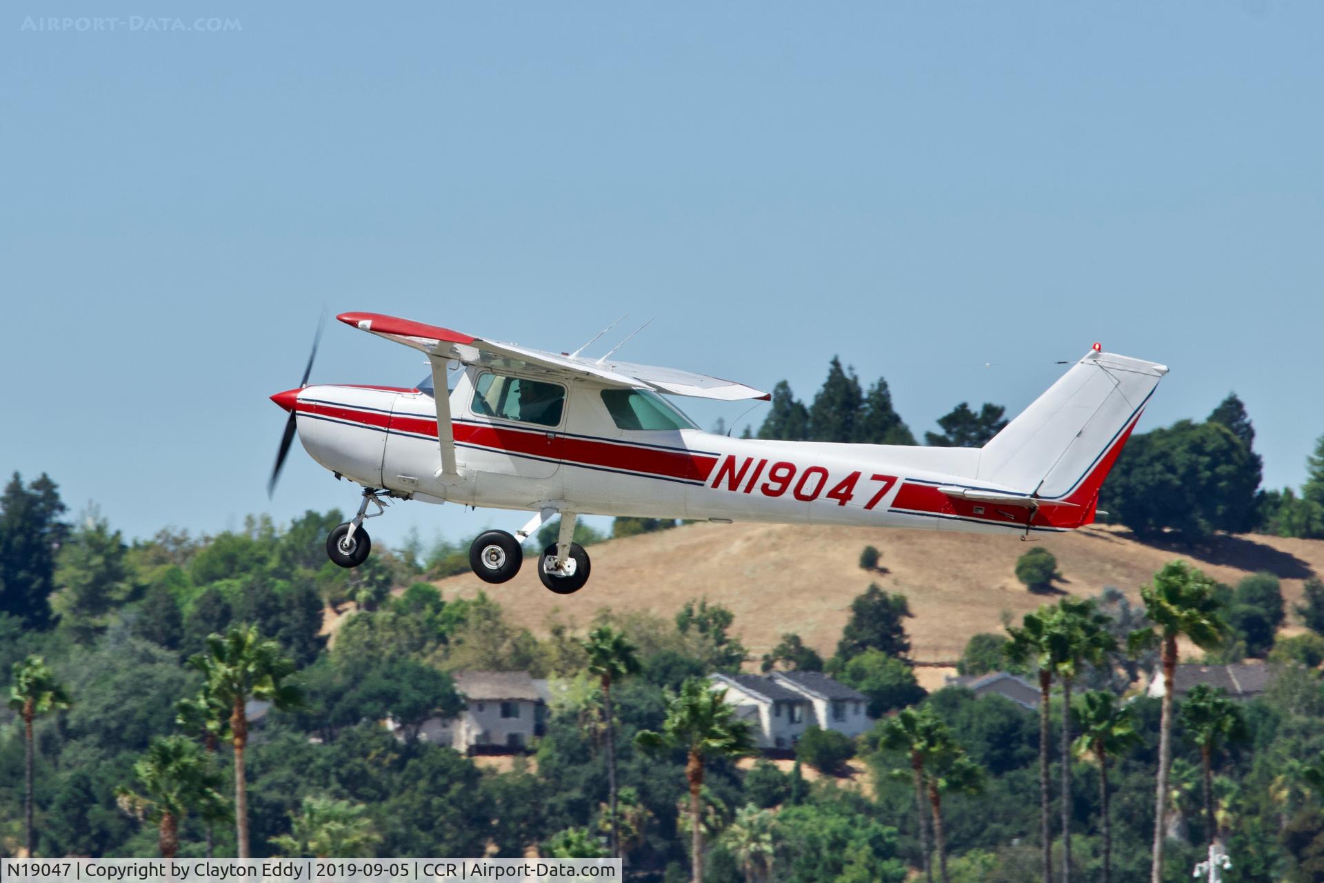 N19047, 1972 Cessna 150L C/N 15074124, Buchanan Field Concord California 2019.