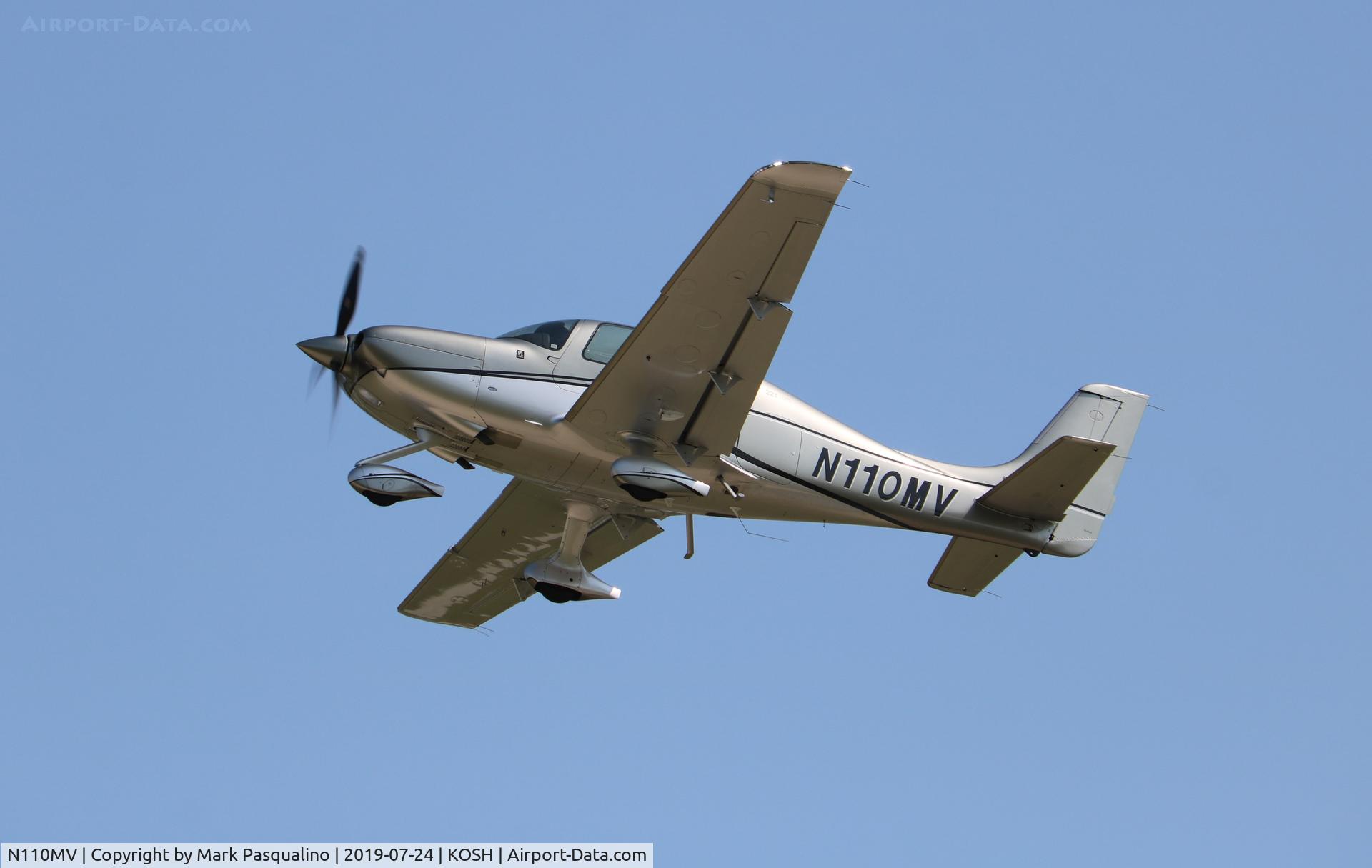 N110MV, 2017 Cirrus SR22T C/N 1521, Cirrus SR22T