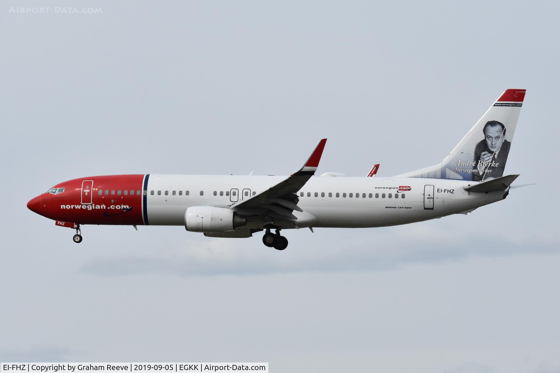 EI-FHZ, 2011 Boeing 737-8JP C/N 39005, Landing at Gatwick.