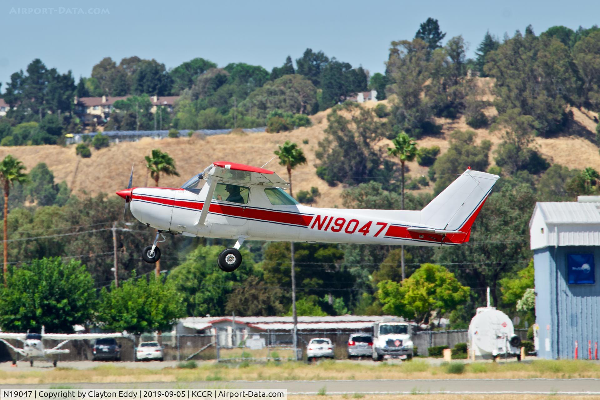 N19047, 1972 Cessna 150L C/N 15074124, Buchanan Field Concord California 2019.