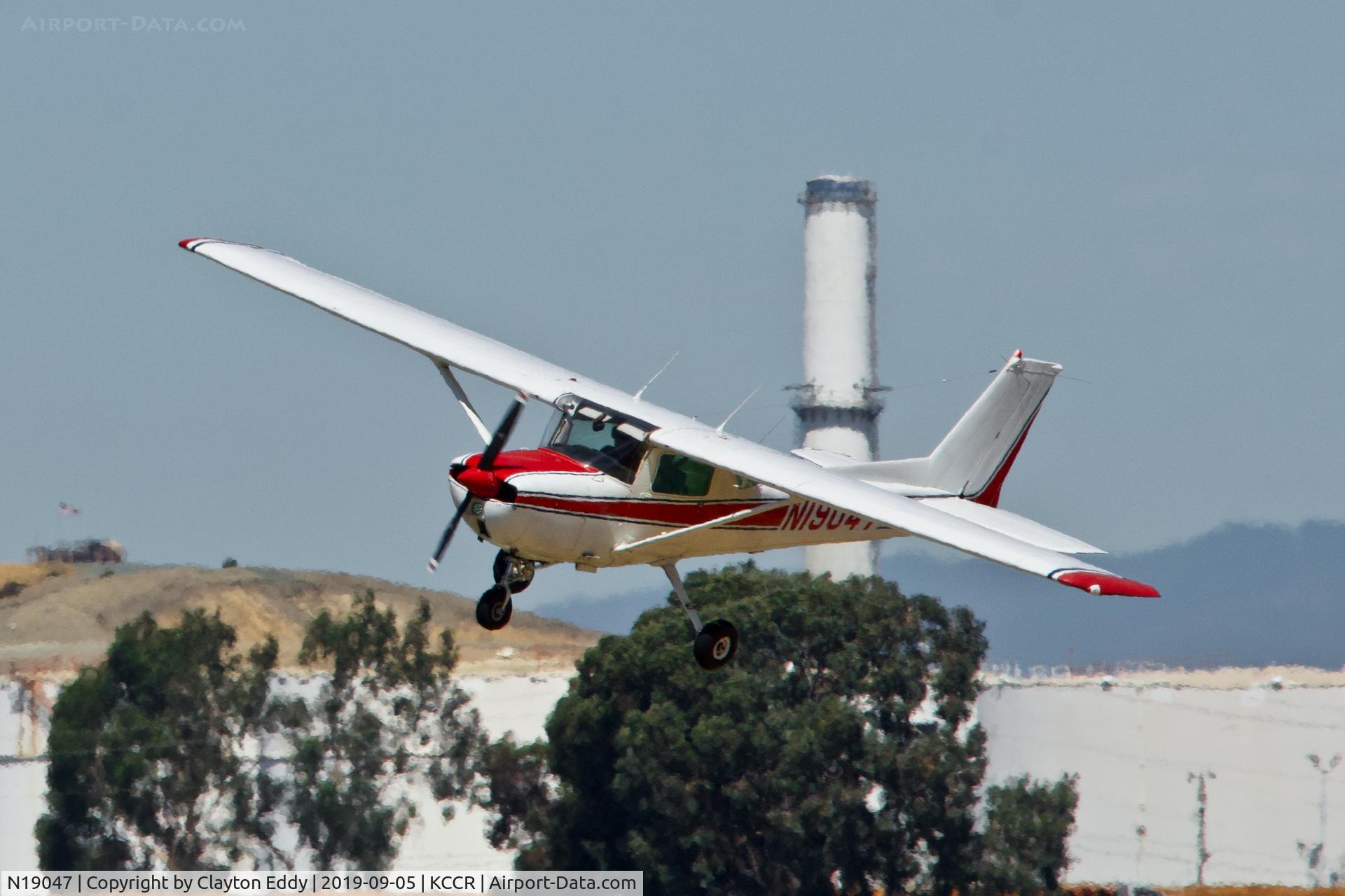N19047, 1972 Cessna 150L C/N 15074124, Buchanan Field Concord California 2019.