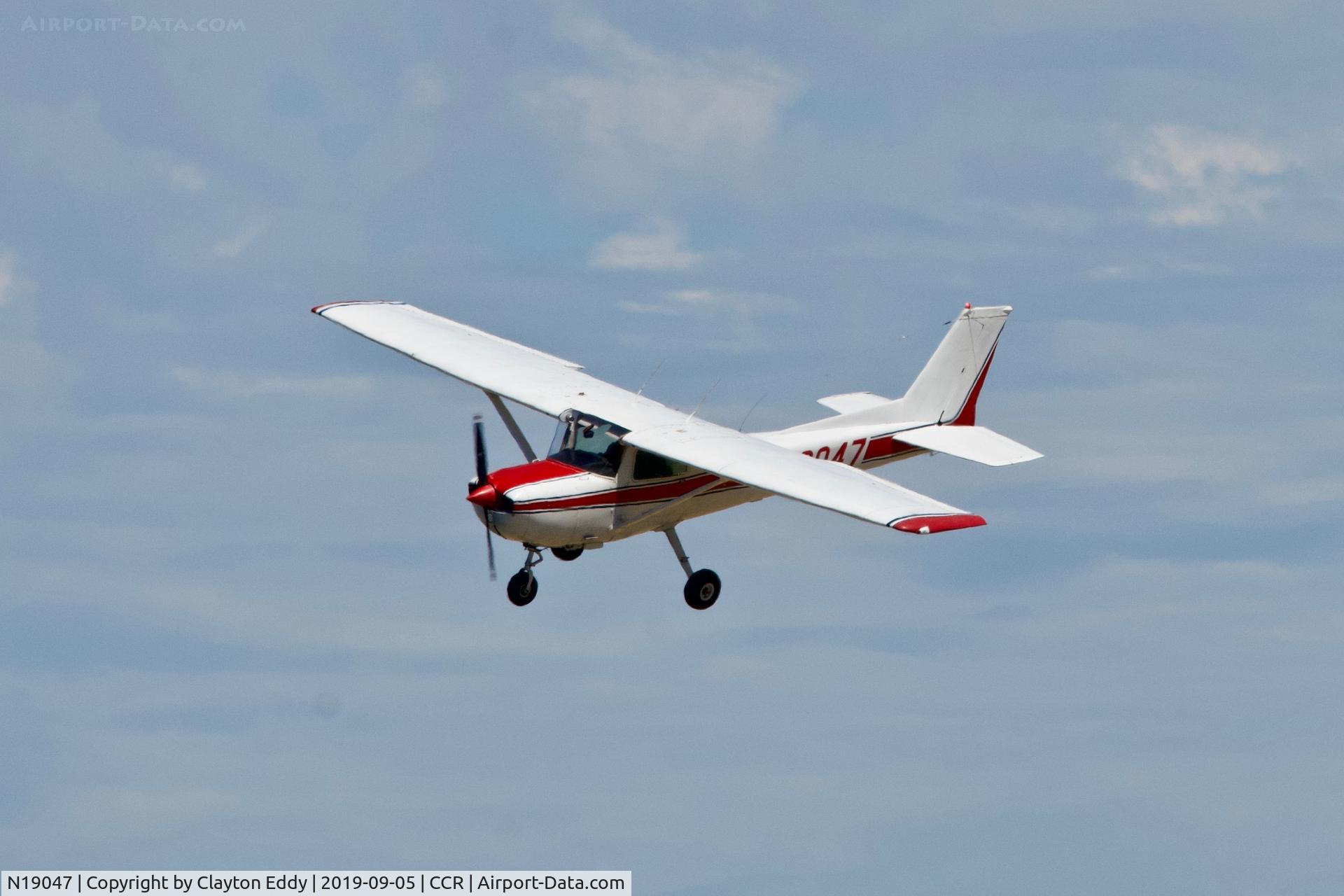 N19047, 1972 Cessna 150L C/N 15074124, Buchanan Field Concord California 2019.