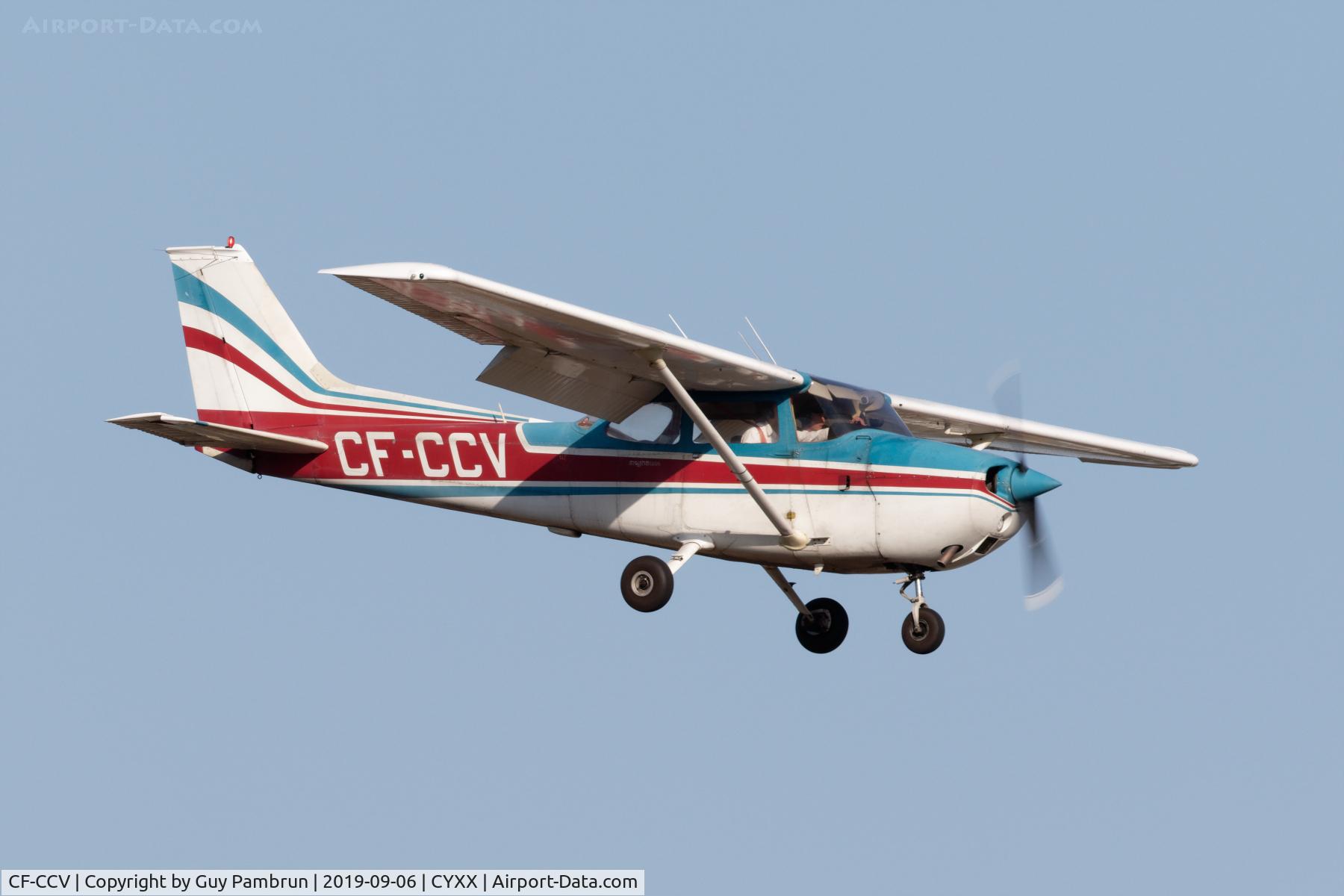 CF-CCV, 1972 Cessna 172M C/N 17261135, Landing