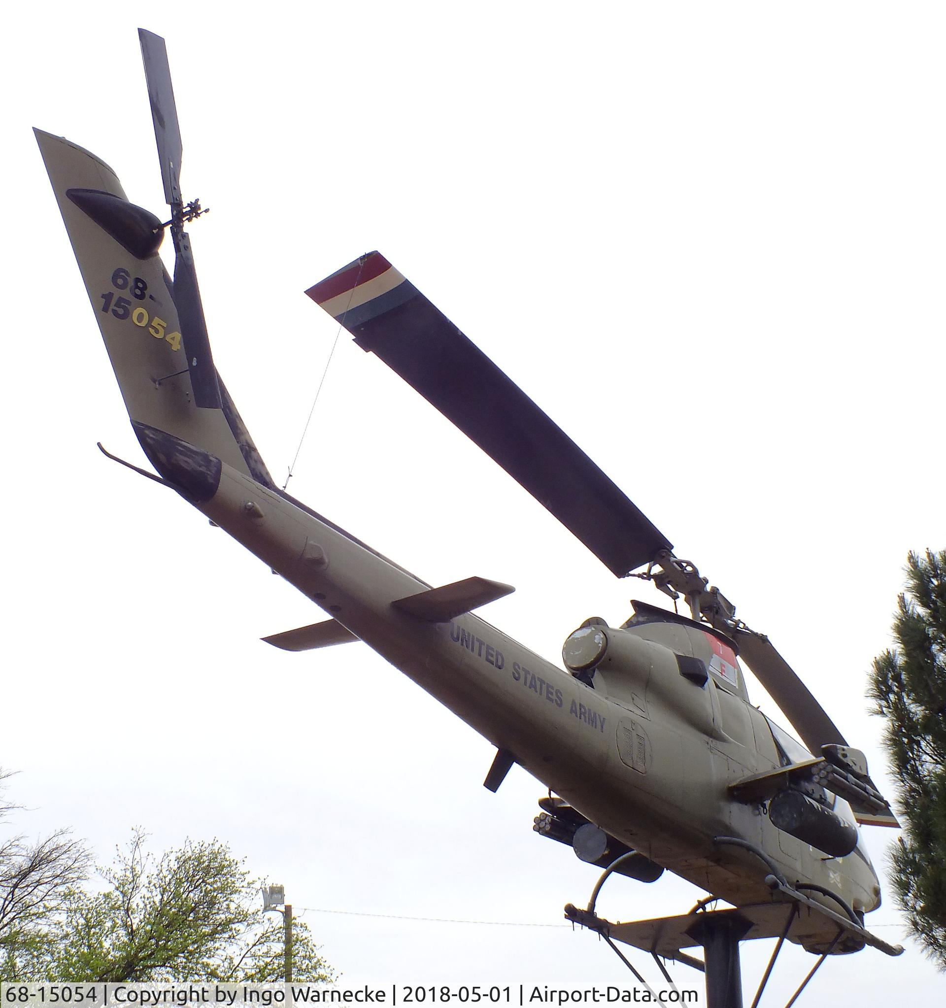 68-15054, 1968 Bell AH-1S Cobra C/N 20588, Bell AH-1S Cobra at the Vietnam Memorial, Big Spring TX