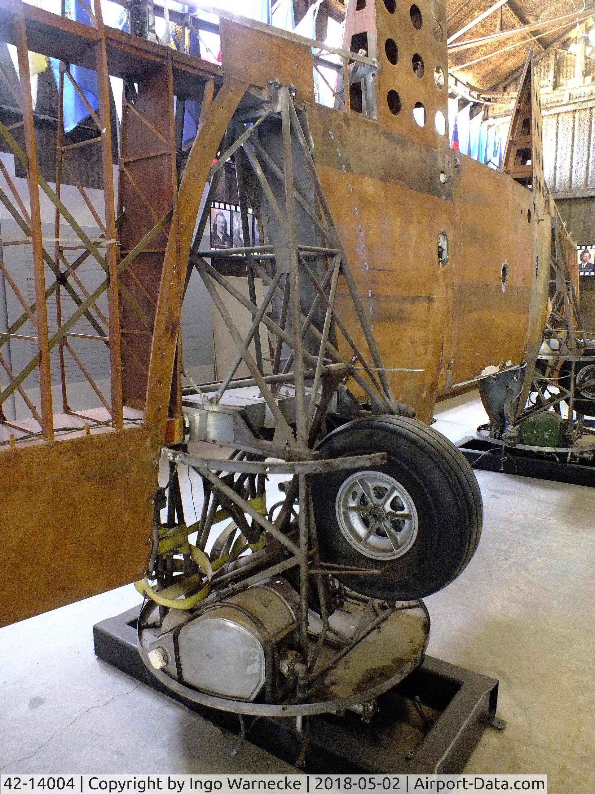42-14004, 1943 Cessna UC-78 Bobcat C/N 2688, Cessna UC-78 Bobcat (wings minus skin and engines), possibly awaiting complete restoration, at the National WASP WW II Museum, Sweetwater TX