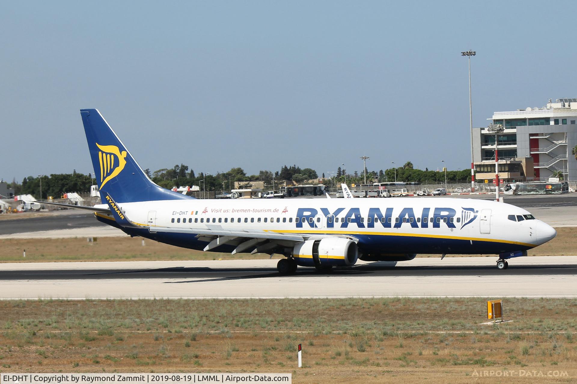 EI-DHT, 2005 Boeing 737-8AS C/N 33581, B737-800 EI-DHT Ryanair