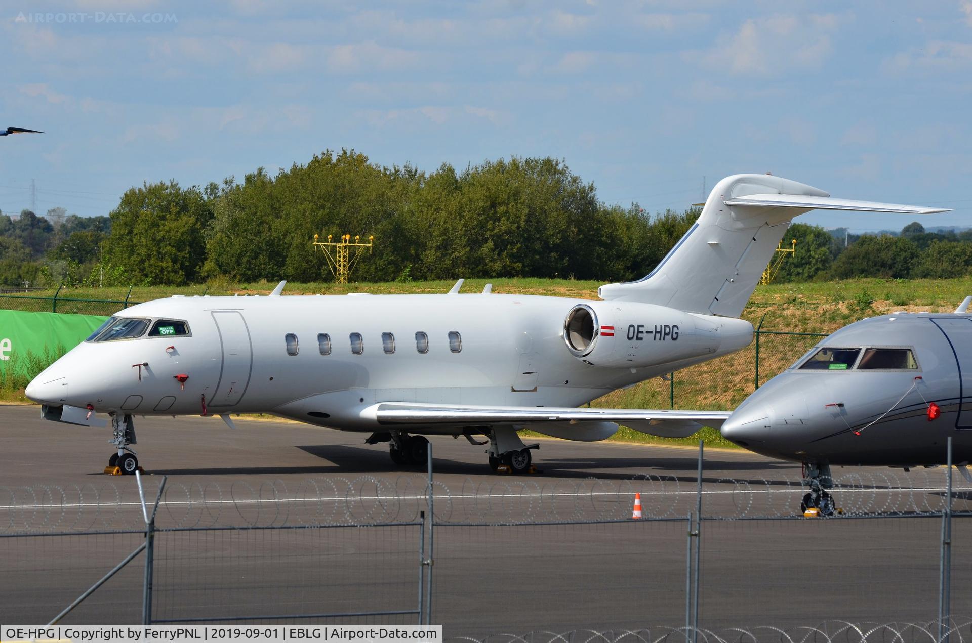 OE-HPG, 2008 Bombardier Challenger 300 (BD-100-1A10) C/N 20251, Amira Air CL300