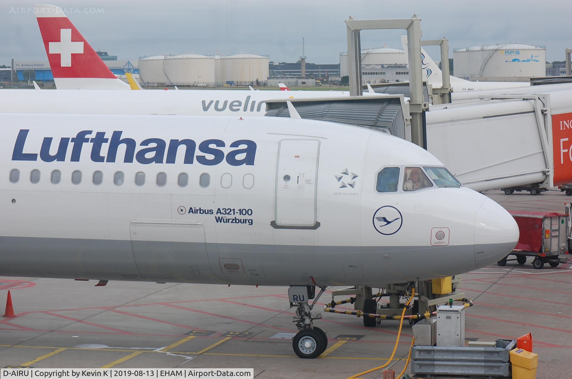 D-AIRU, 1997 Airbus A321-131 C/N 692, -----