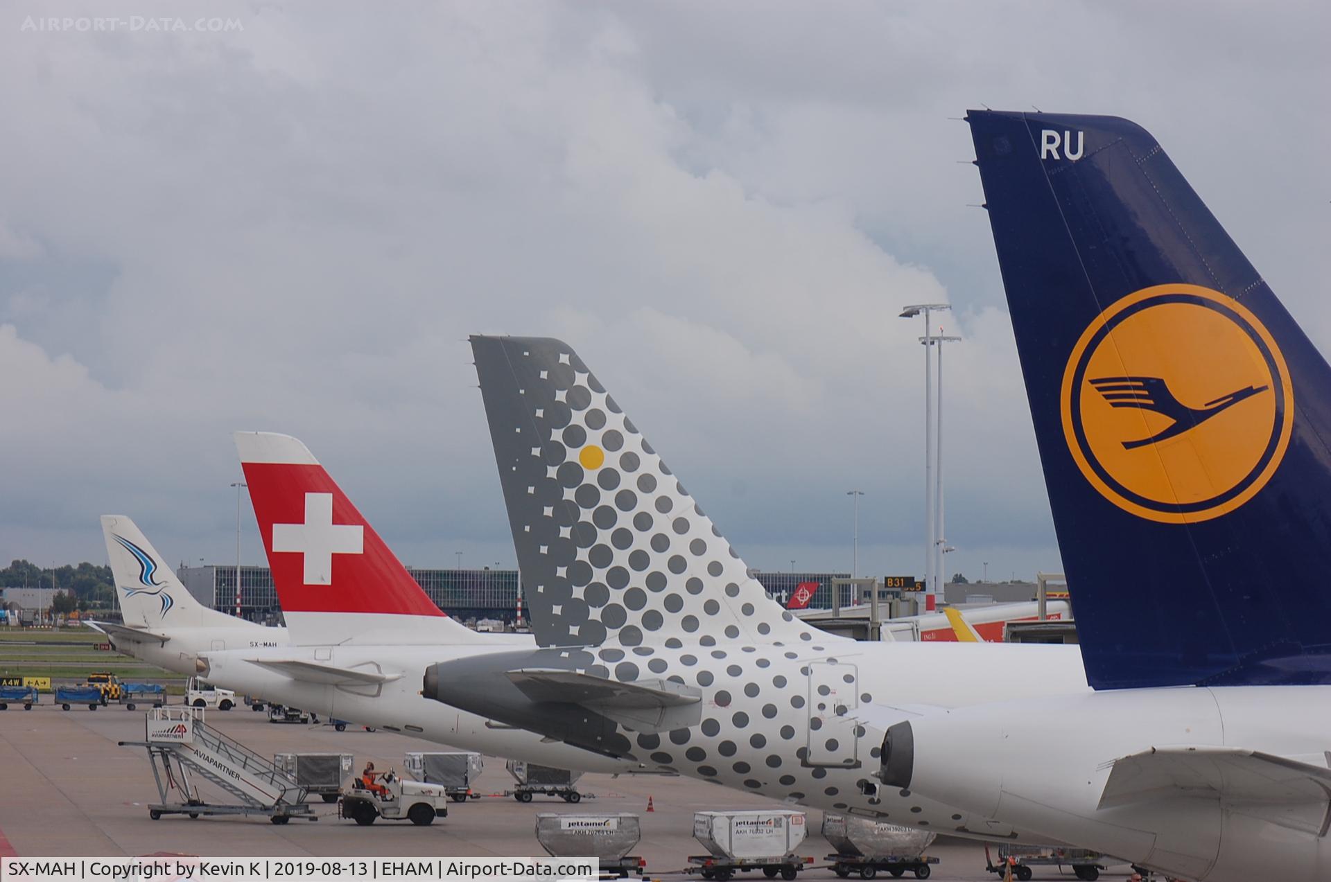 SX-MAH, 1990 Boeing 737-405 C/N 24643, With Lufthansa A321,Swiss CS300,Vueling A320
