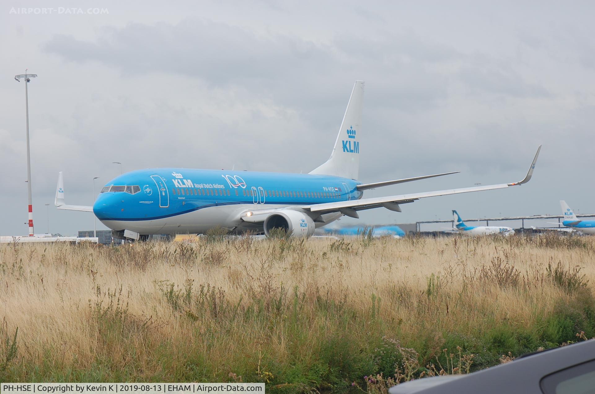 PH-HSE, 2011 Boeing 737-8K2 C/N 39259, -----