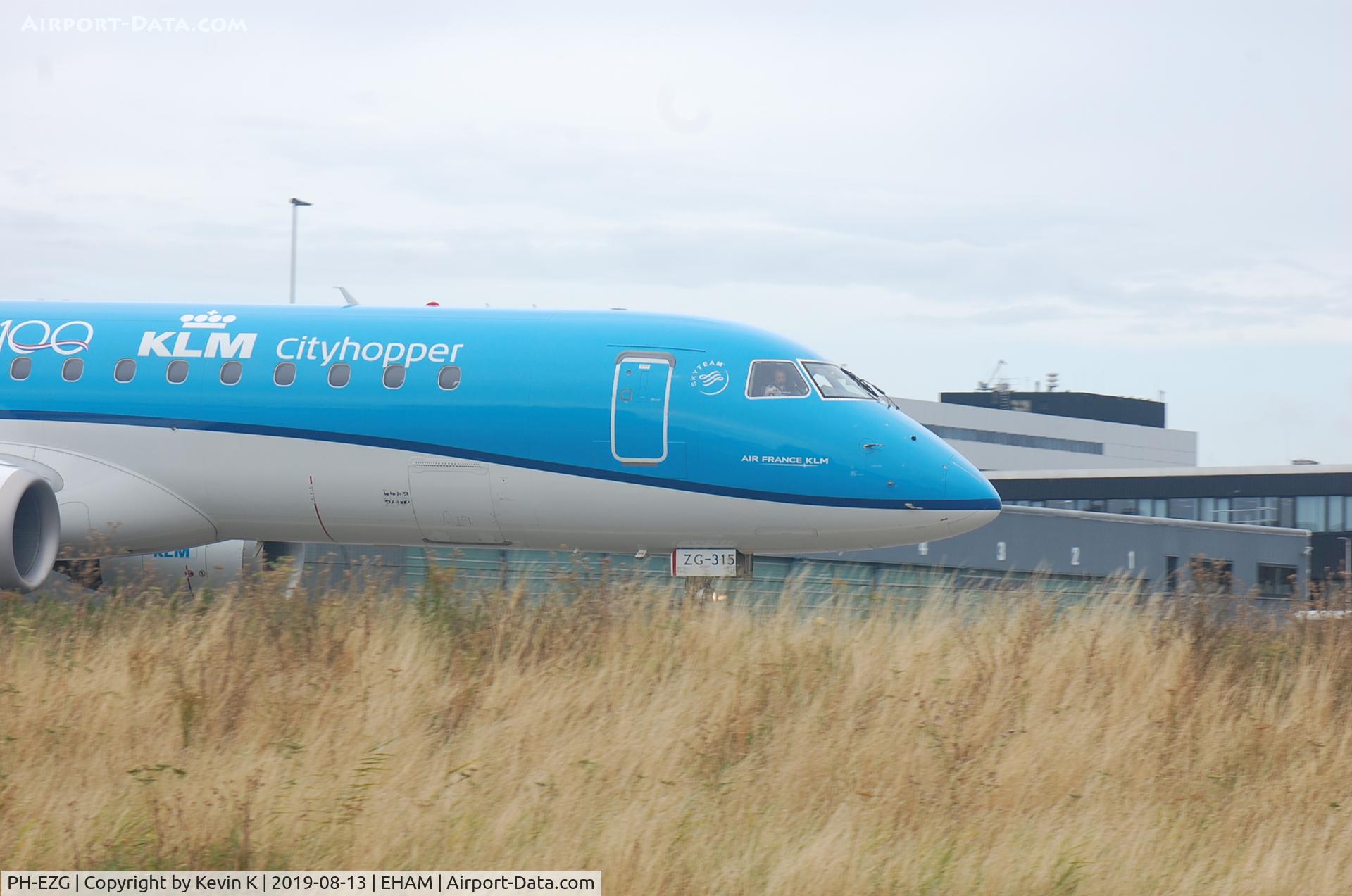 PH-EZG, 2009 Embraer 190LR (ERJ-190-100LR) C/N 19000315, -----