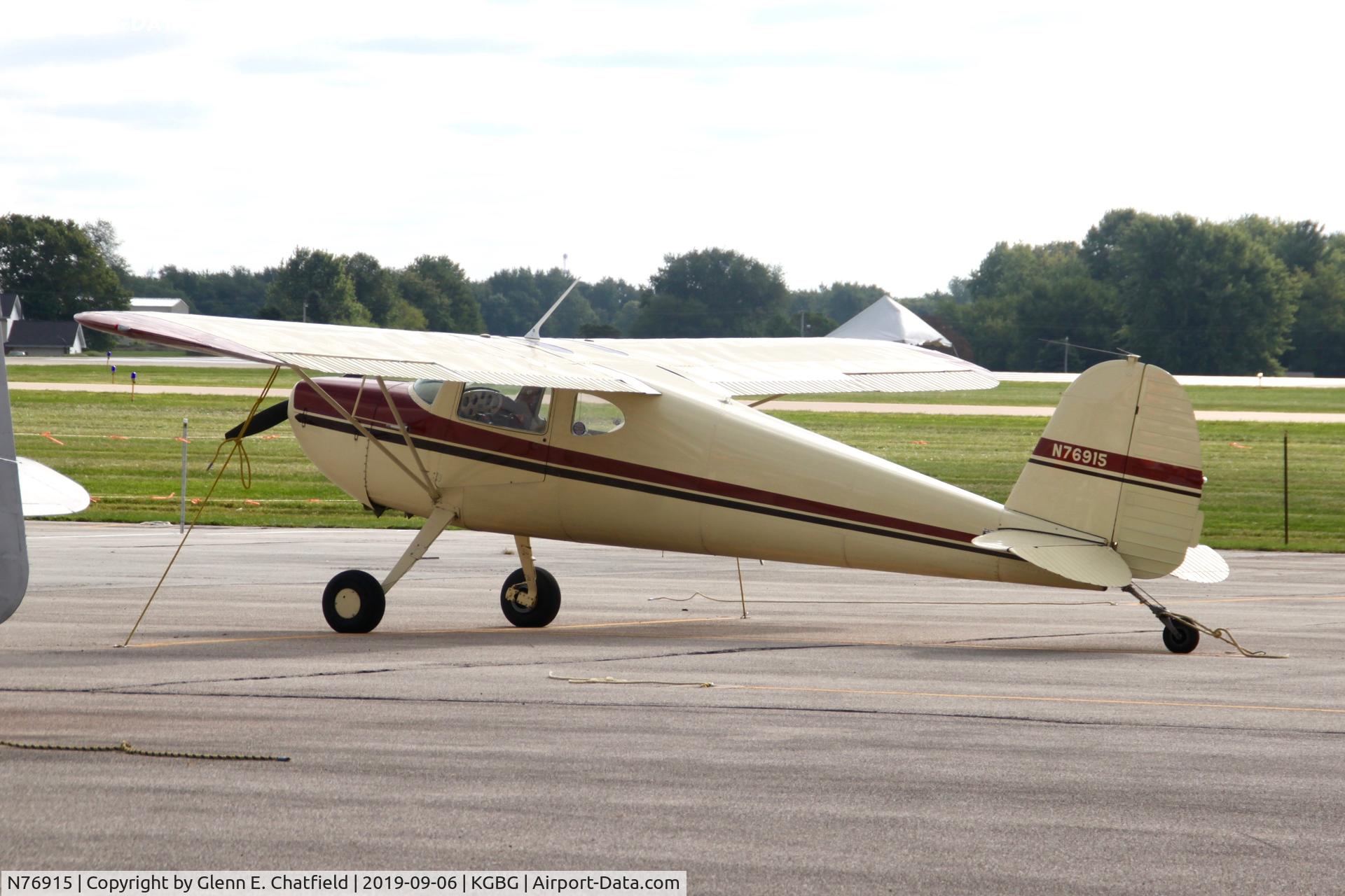 N76915, 1946 Cessna 140 C/N 11357, Found on the ramp
