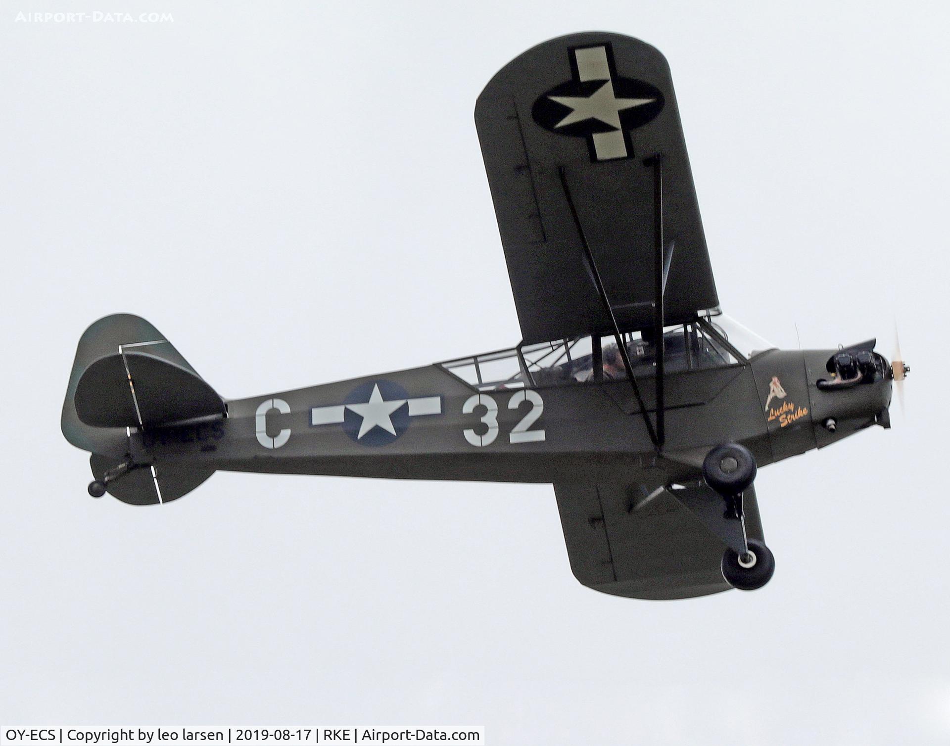 OY-ECS, 1945 Piper J3C-65 Cub C/N 4627, Roskilde Air Show 17.8.2019. 