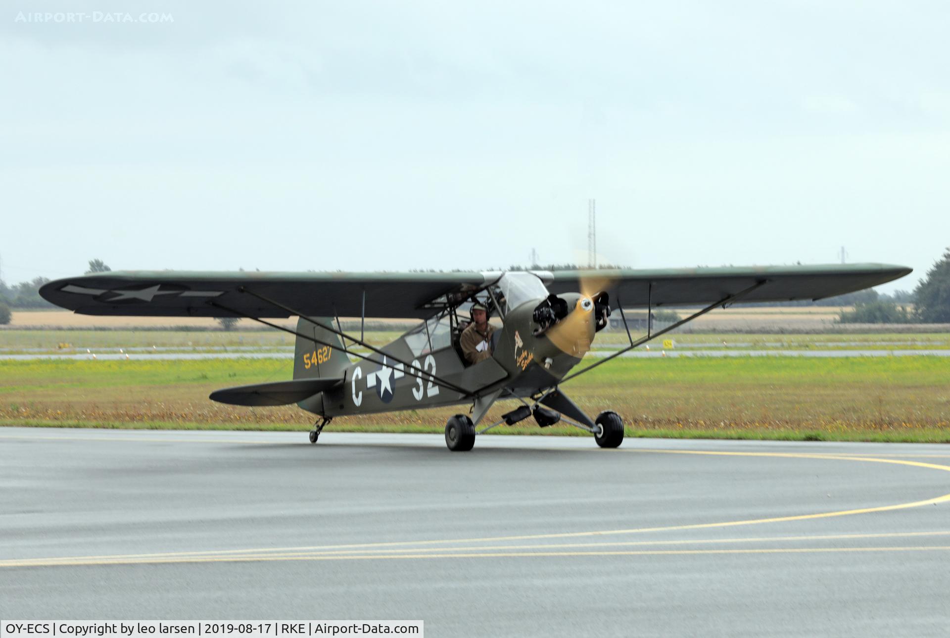 OY-ECS, 1945 Piper J3C-65 Cub C/N 4627, Roskilde Air Show 17.8.2019