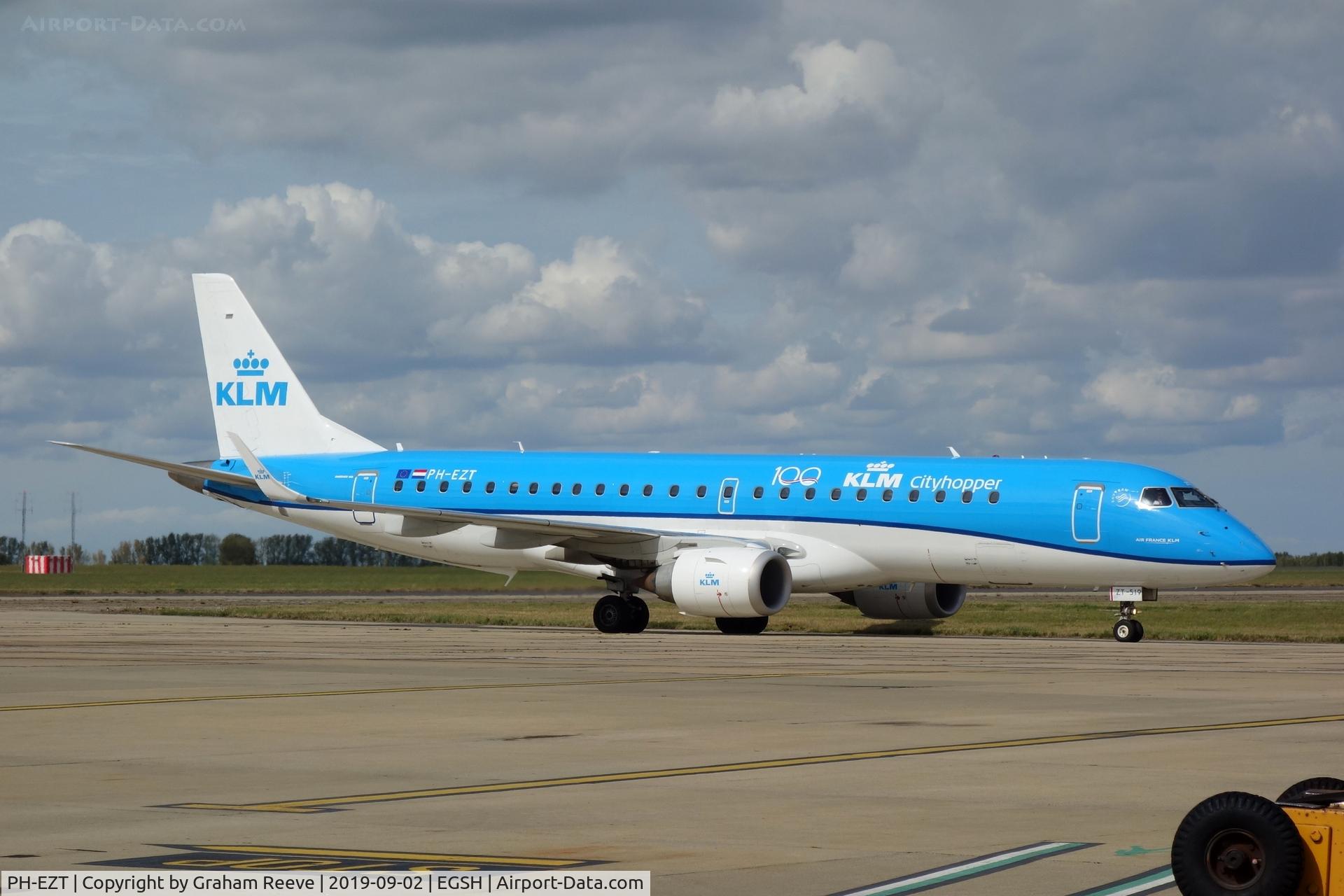 PH-EZT, 2012 Embraer 190LR (ERJ-190-100LR) C/N 19000519, With 