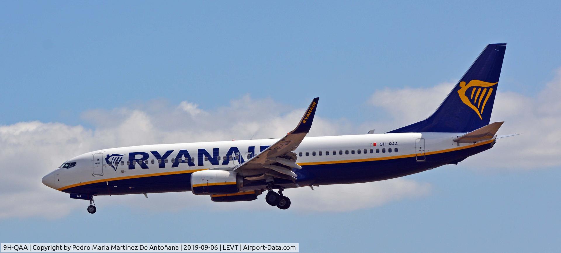 9H-QAA, 2017 Boeing 737-8AS C/N 44782, Aeropuerto de Foronda - Vitoria-Gasteiz - Euskadi - España