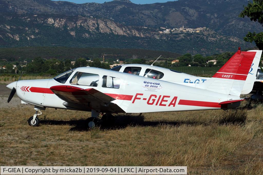 F-GIEA, Piper PA-28-161 Warrior II C/N 28-41106, Parked