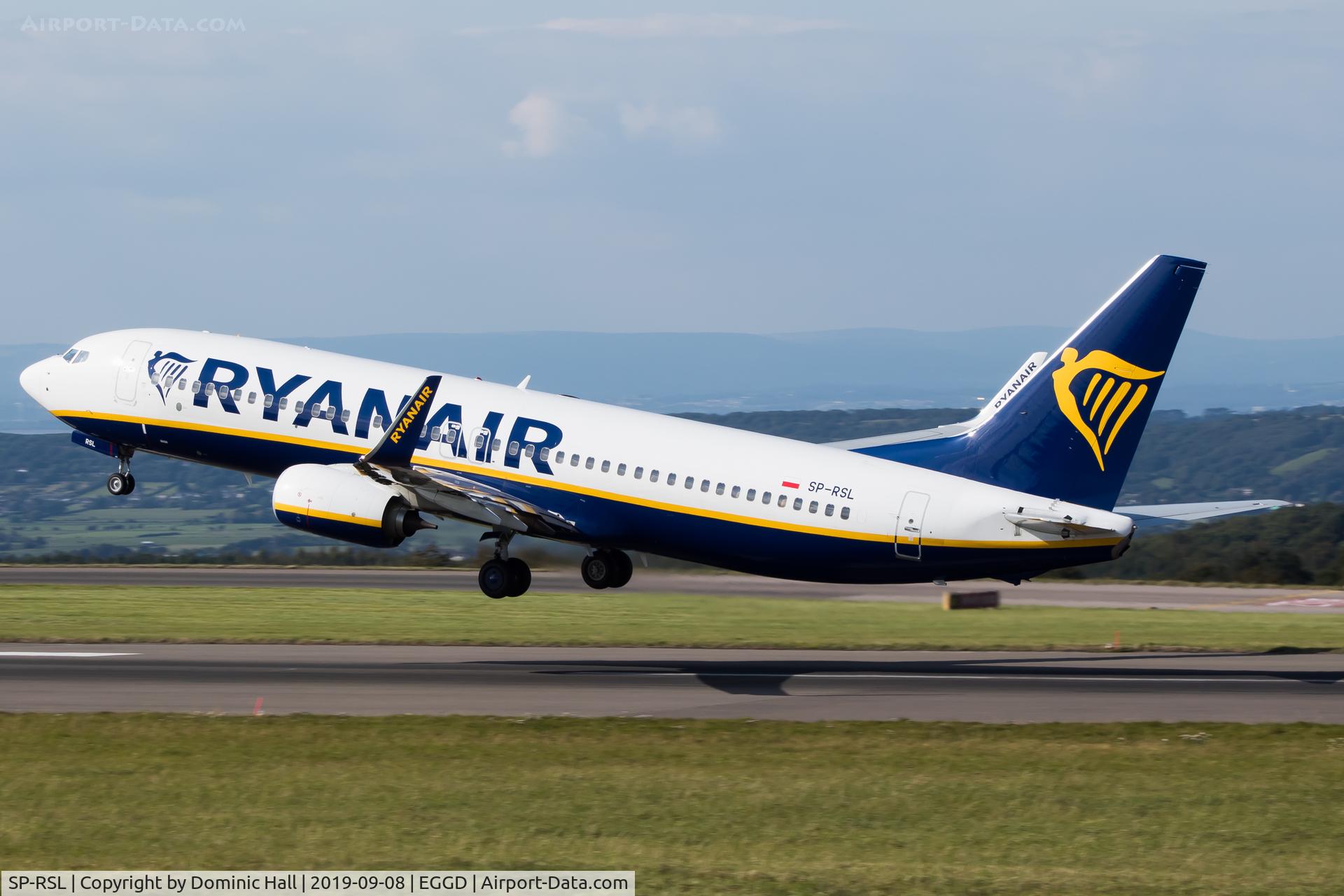 SP-RSL, 2018 Boeing 737-8AS C/N 44850, Departing RWY 27