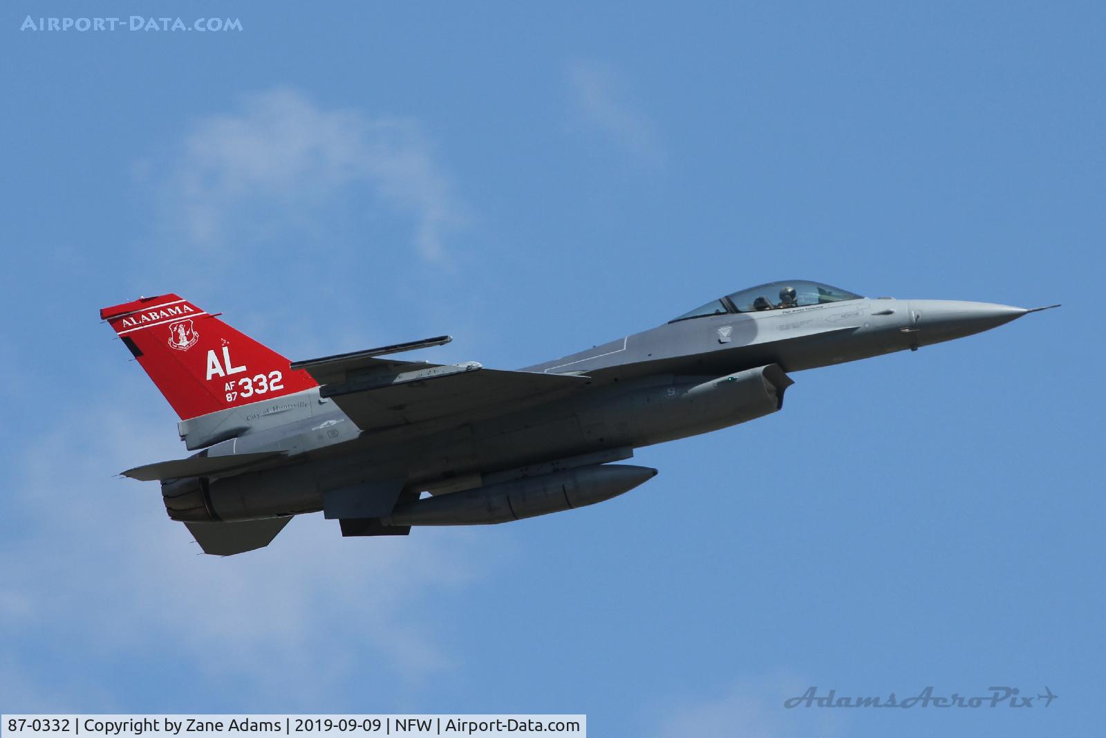87-0332, 1987 General Dynamics F-16C Fighting Falcon C/N 5C-593, Departing NASJRB Fort Worth
