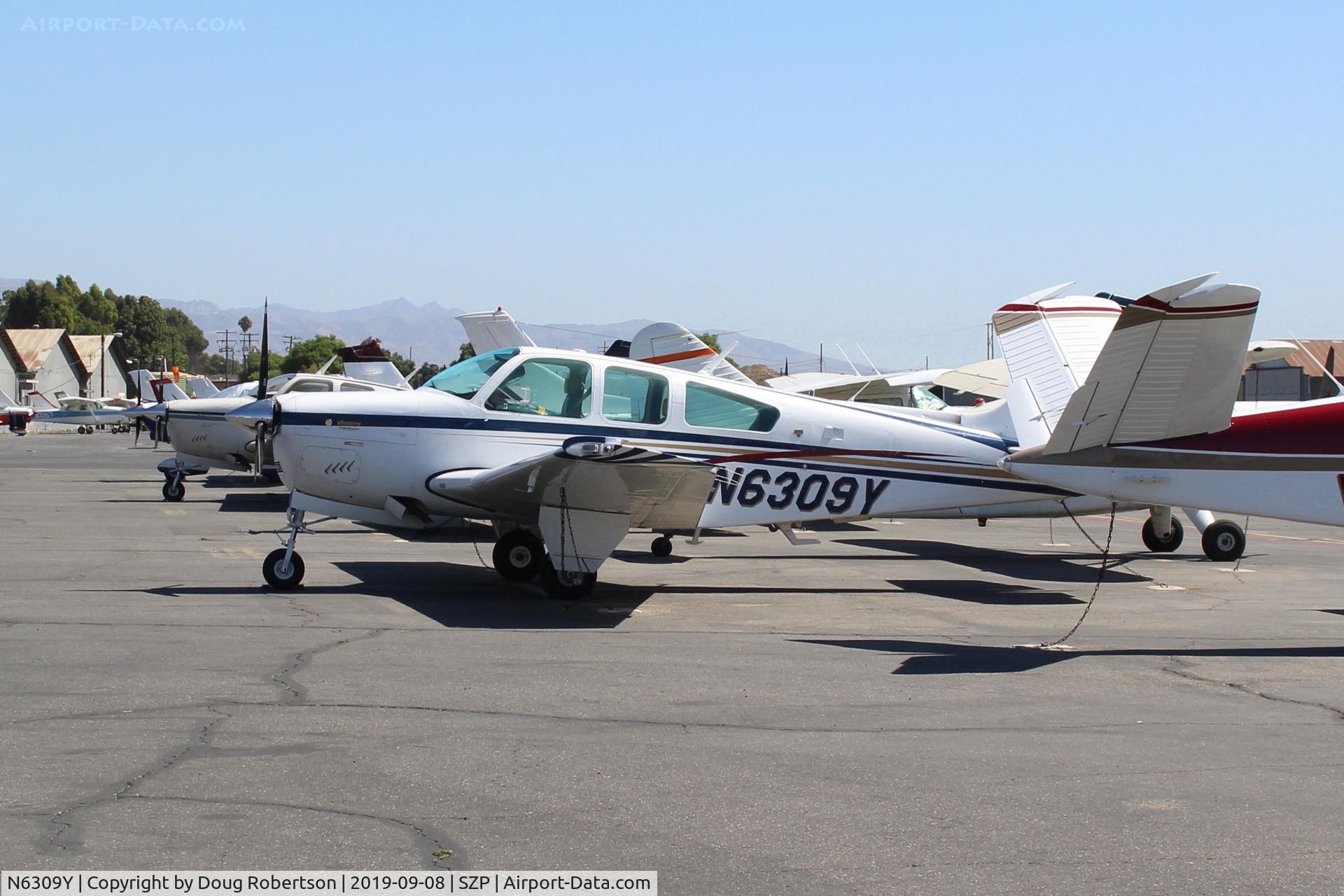 N6309Y, 1982 Beech F33A Bonanza C/N CE-996, 1982 Beech F33A BONANZA, Continental IO-520 285 Hp, on Transient Ramp