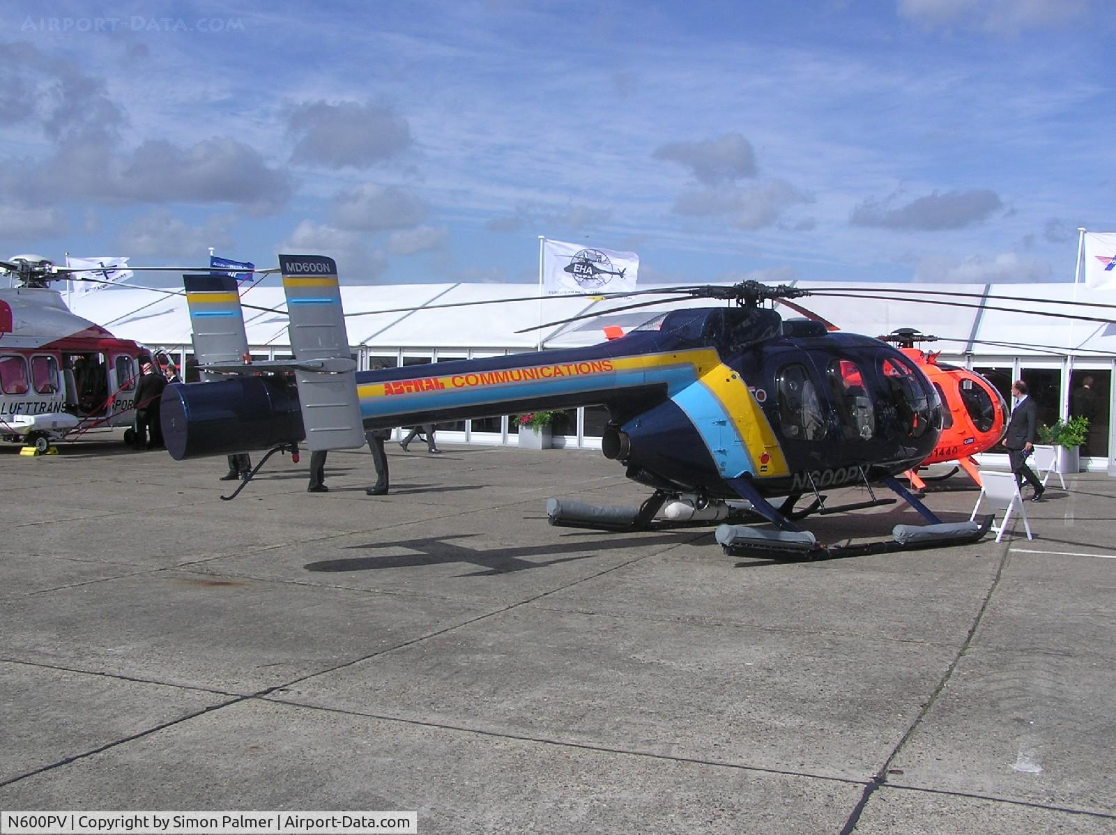 N600PV, 1999 MD Helicopters 600N C/N RN048, MD600 on show at Duxford