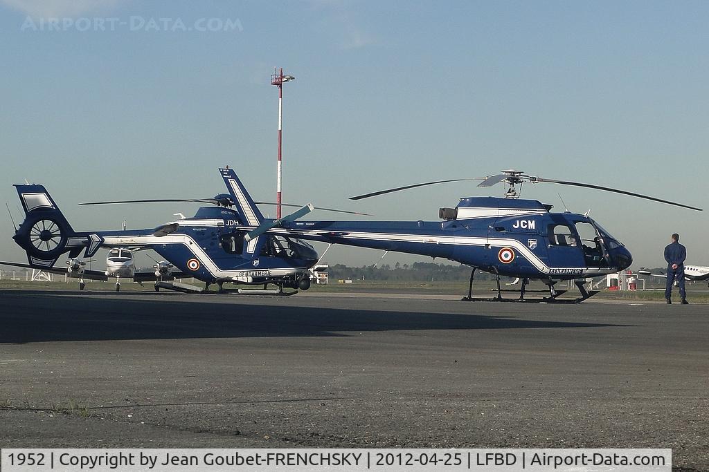 1952, 1986 Aérospatiale AS-350BA Ecureuil C/N 1952, French Gendarmerie