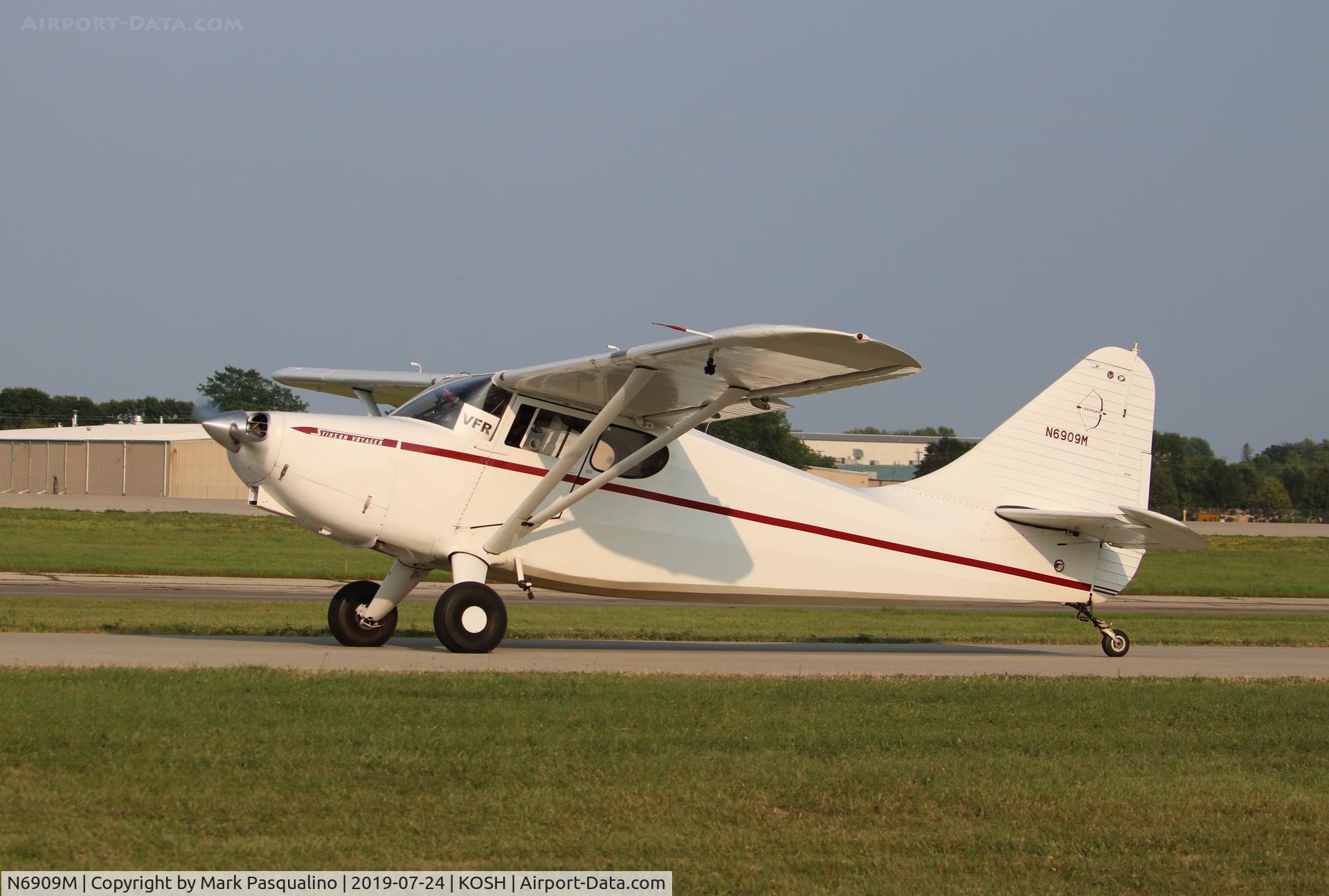 N6909M, 1948 Universal Stinson 108-3 C/N 108-4909, Stinson 108-1