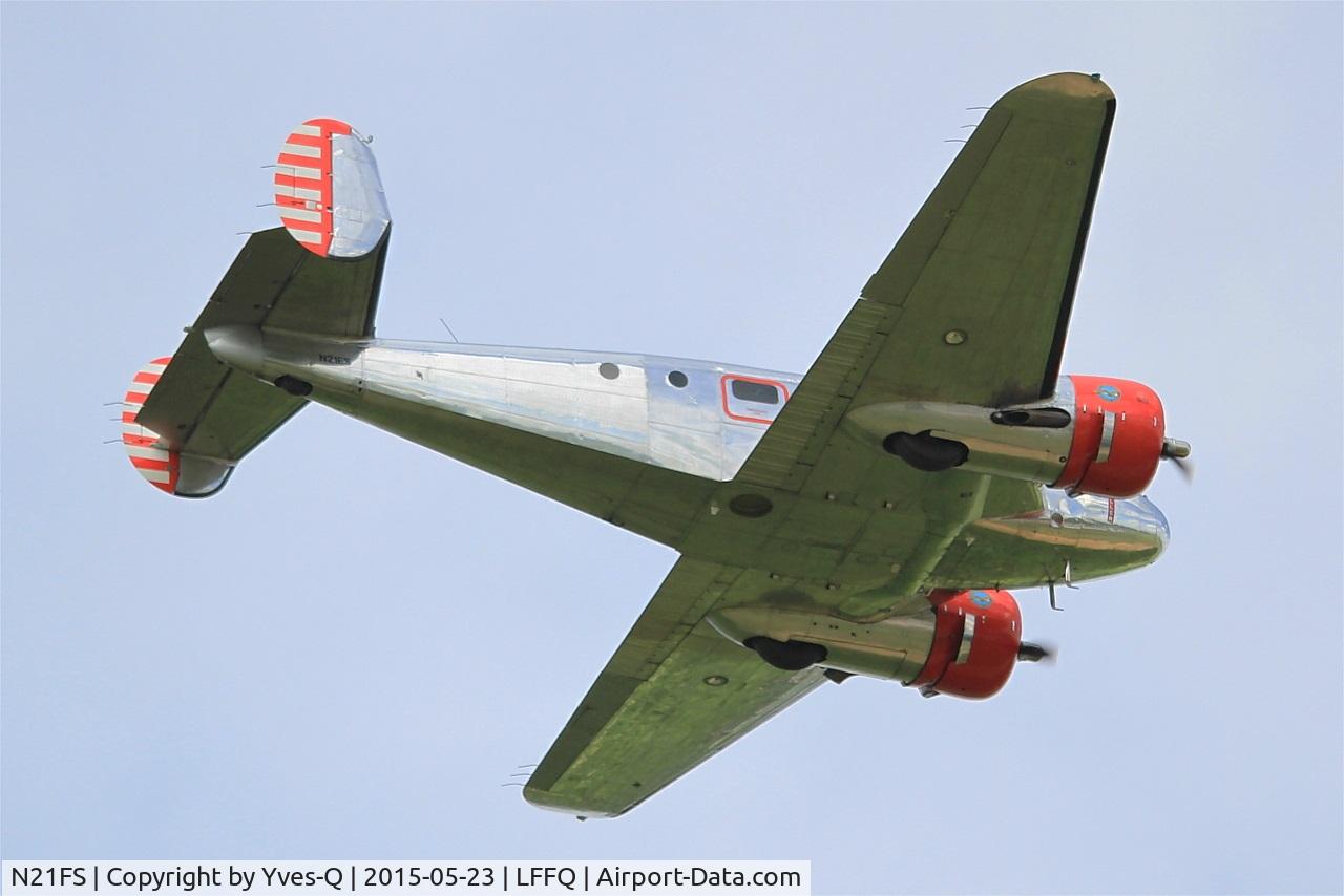 N21FS, 1952 Beech Expeditor 3NM C/N CA-138, Beech 3NM, On display, La Ferté-Alais (LFFQ) Air show 2015