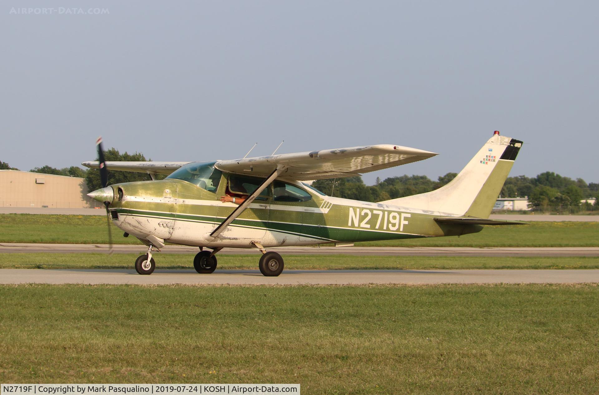 N2719F, 1966 Cessna 182J Skylane C/N 18256819, Cessna 182J