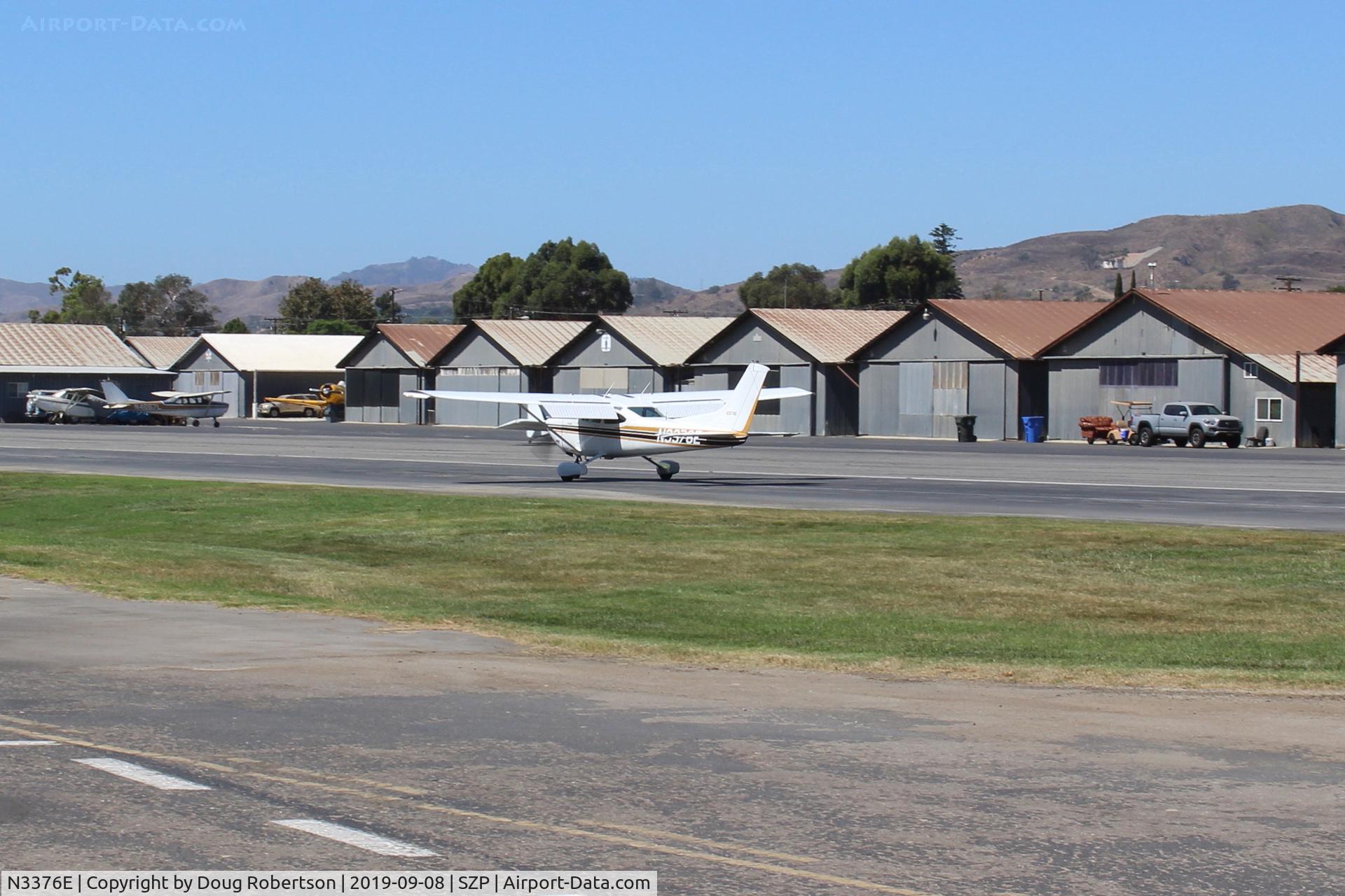 N3376E, 1982 Cessna 182R Skylane C/N 18268243, 1982 Cessna 182R SKYLANE, Continental O-470-U 230 Hp, landing roll Rwy 22