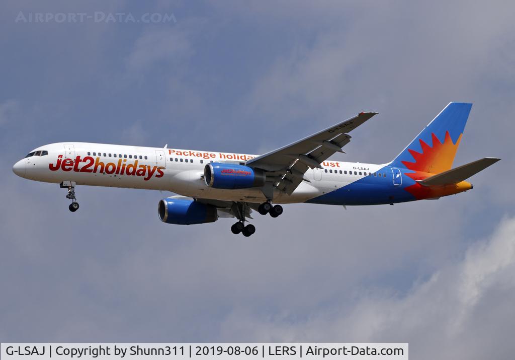 G-LSAJ, 1990 Boeing 757-236 C/N 24793, Landing rwy 25...