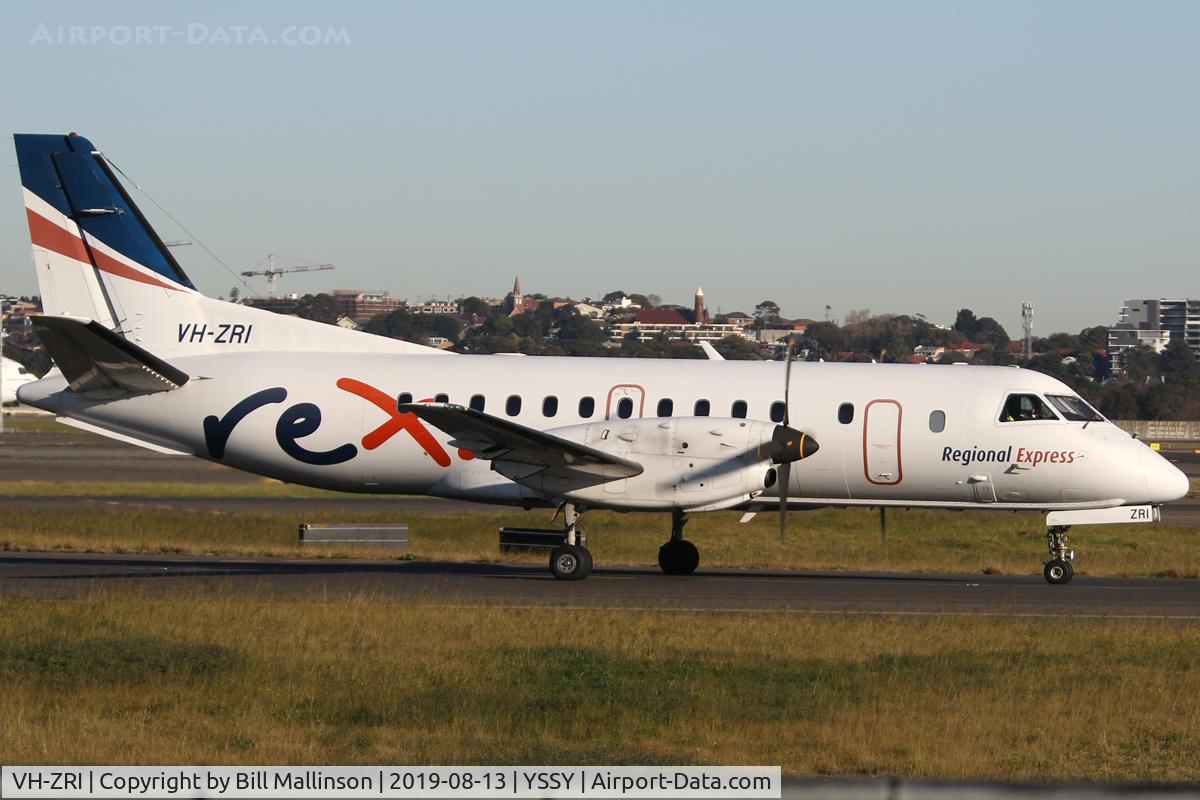 VH-ZRI, 1996 Saab 340B C/N 340B-394, taxiing from 3-4R