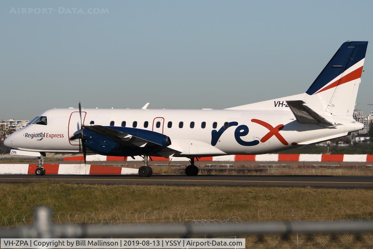 VH-ZPA, 1997 Saab 340B C/N 340B-410, taxiing to 3-4R