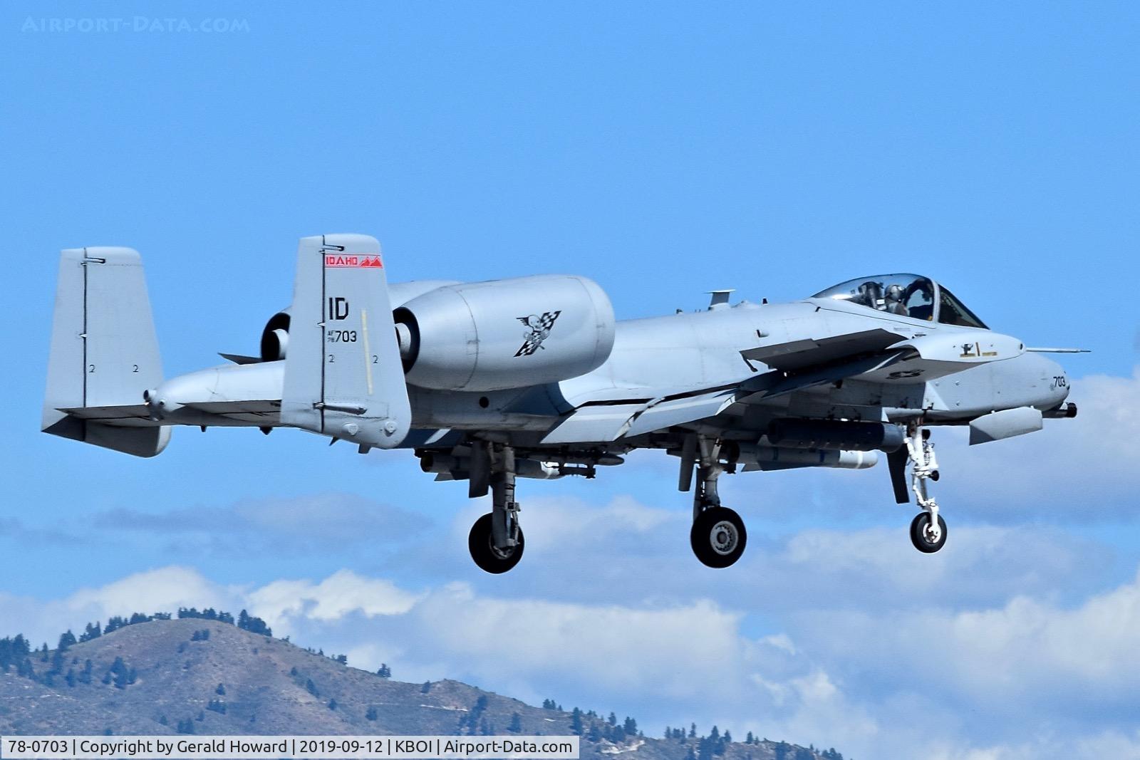 78-0703, 1978 Fairchild Republic A-10C Thunderbolt II C/N A10-0323, Landing RWY 10R.  190th Fighter Sq., 124 Fighter Wing, Idaho ANG.