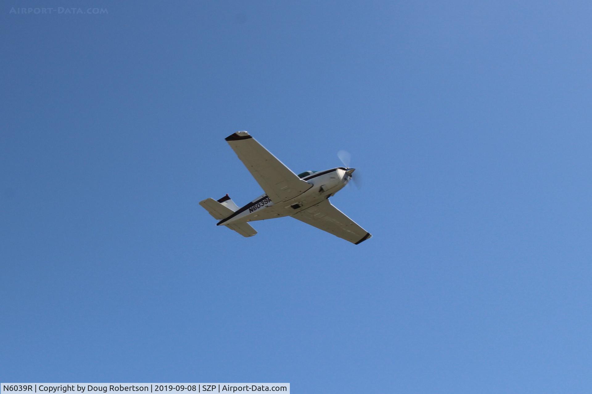 N6039R, 1979 Beech A36 Bonanza 36 C/N E-1489, 1979 Beech A36 BONANZA, Continental IO-520 285 Hp, takeoff climb Rwy 22