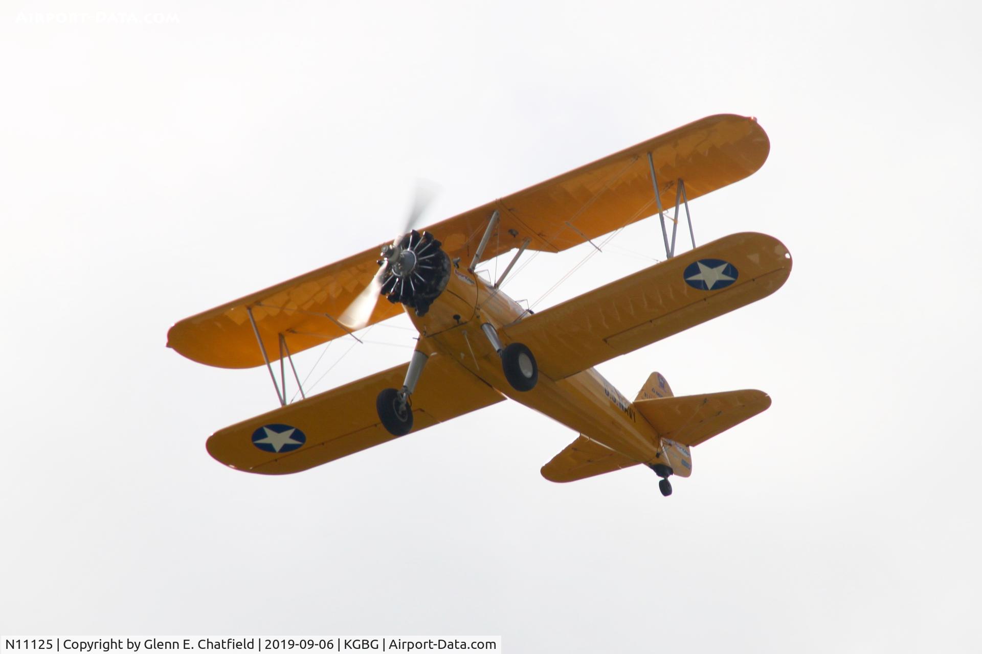 N11125, 1943 Boeing E75N1 C/N 75-8234, Over Galesburg, IL