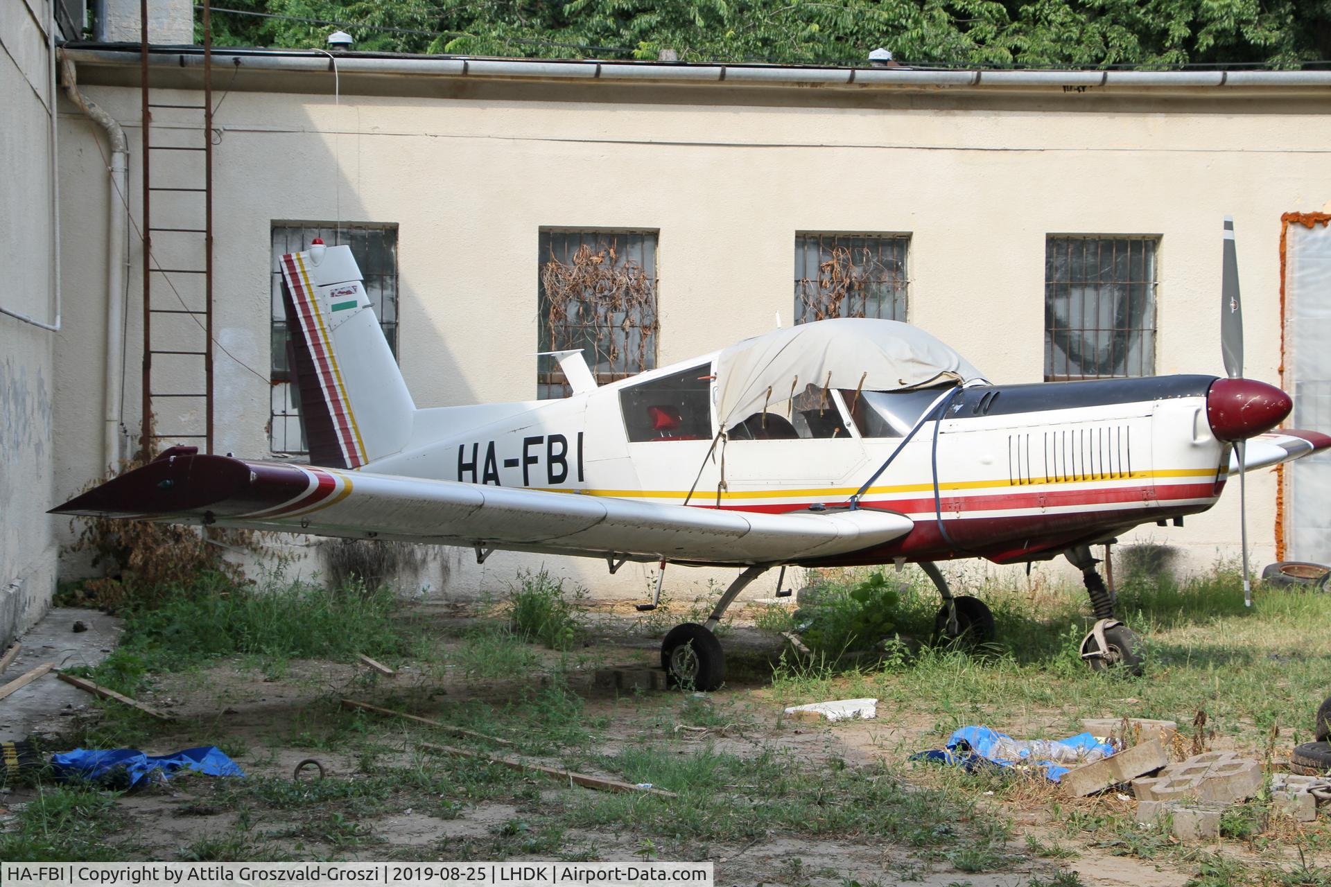 HA-FBI, 1976 Zlin Z-43 C/N 0075, LHDK - Dunakeszi Airport, Hungary