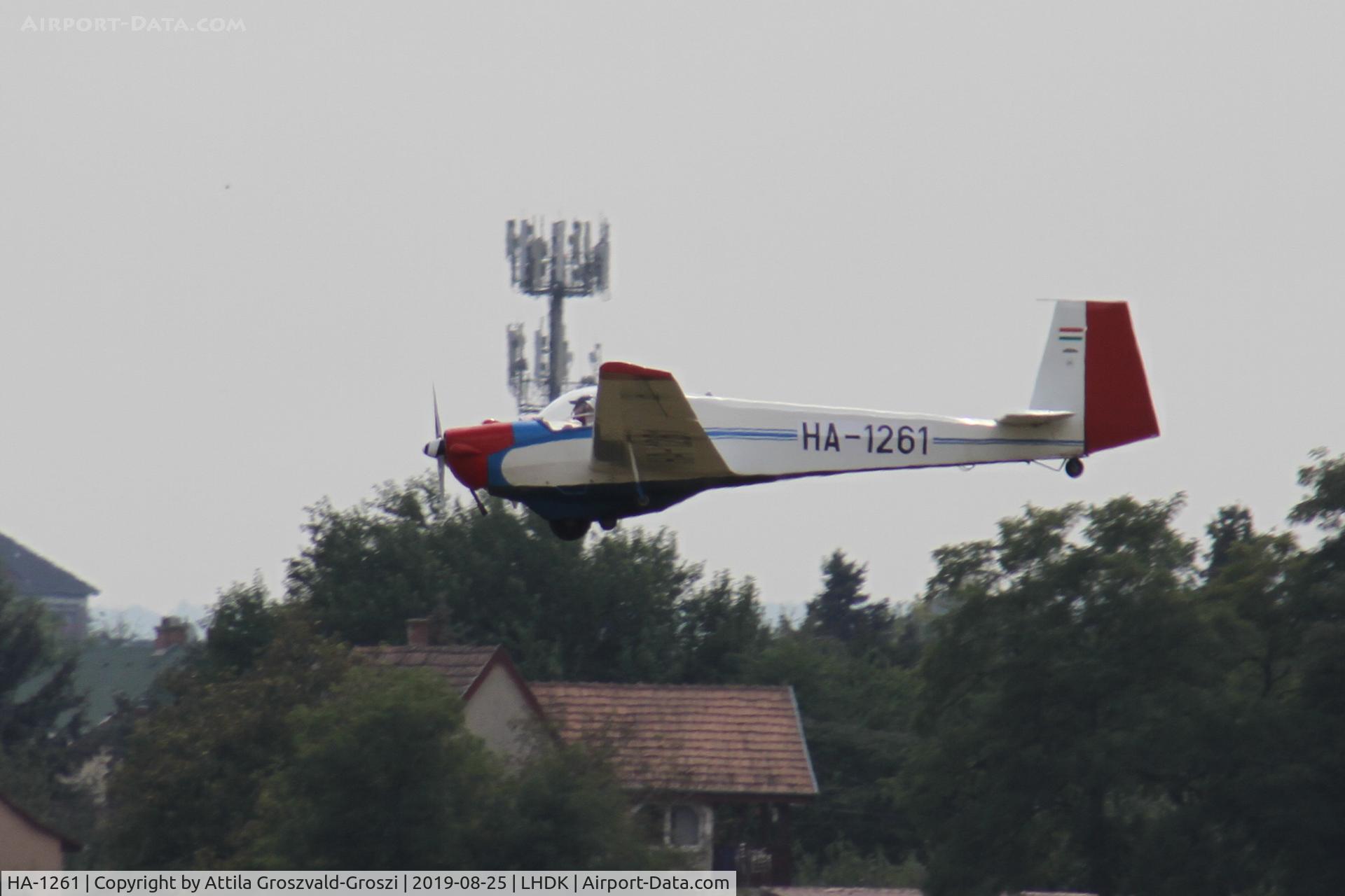 HA-1261, 1972 Scheibe SF-25C Falke C/N 4426, LHDK - Dunakeszi Airport, Hungary